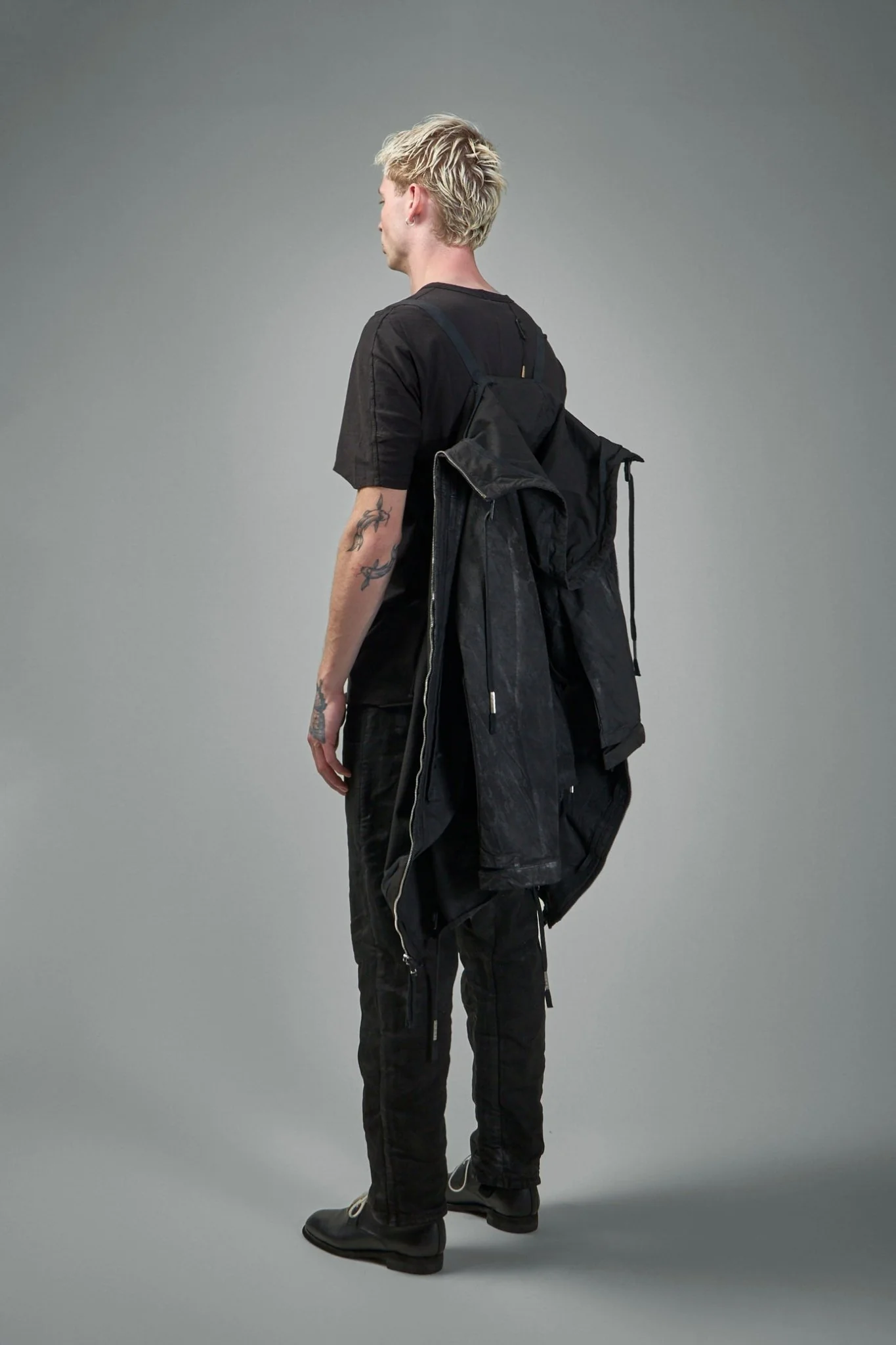 Outdoor Parka2 - Image 8