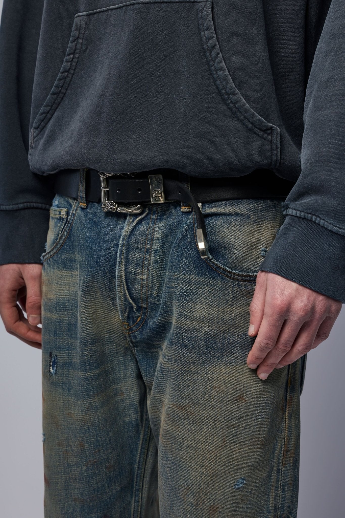 Classic Rose Buckle Belt - Image 3