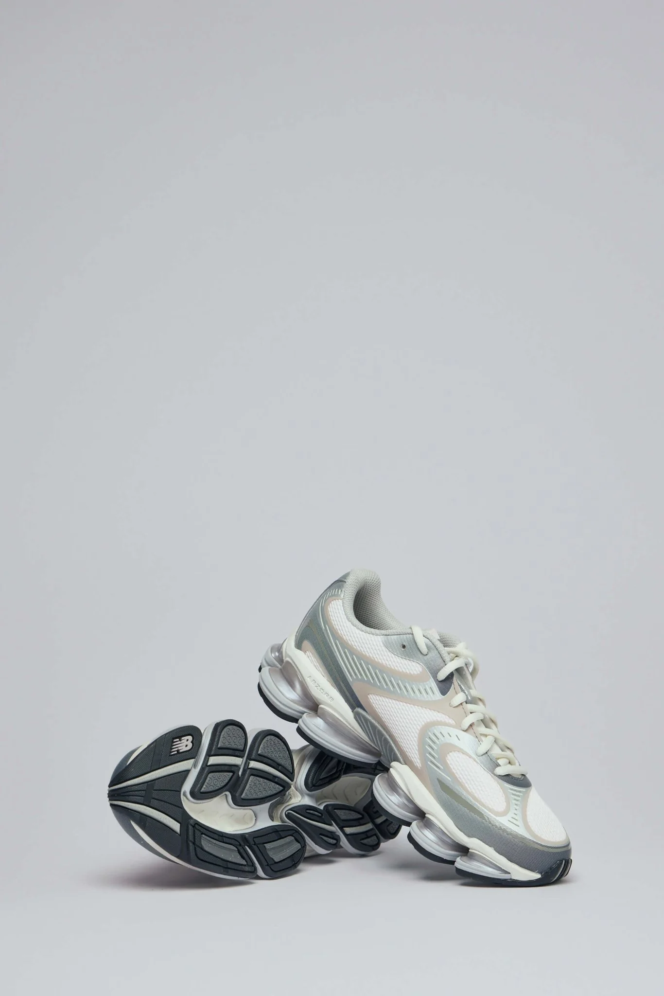 2000 - Image 5