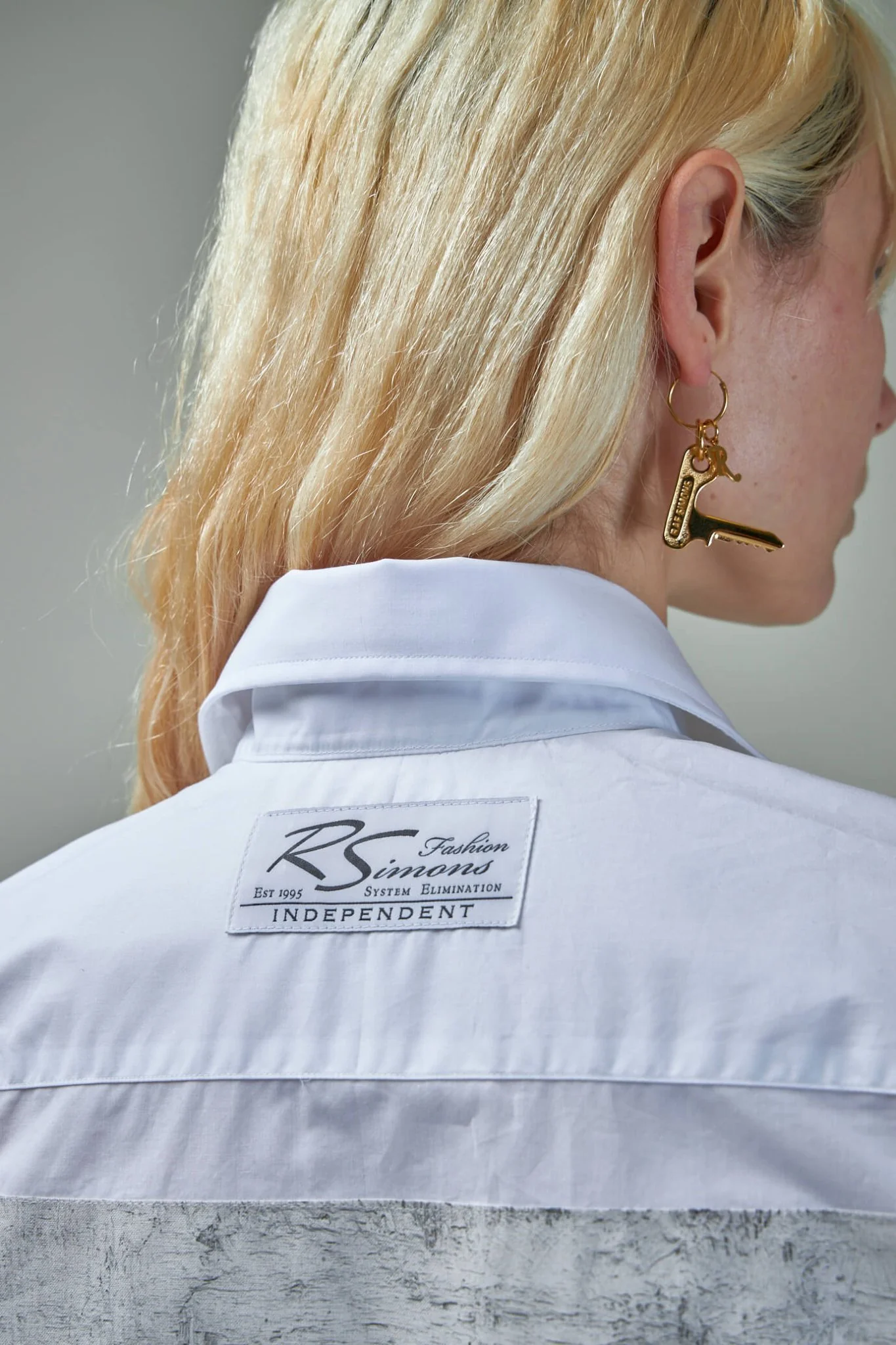 Big Fit Classic Shirt K.A.M Patch on Back - Image 4