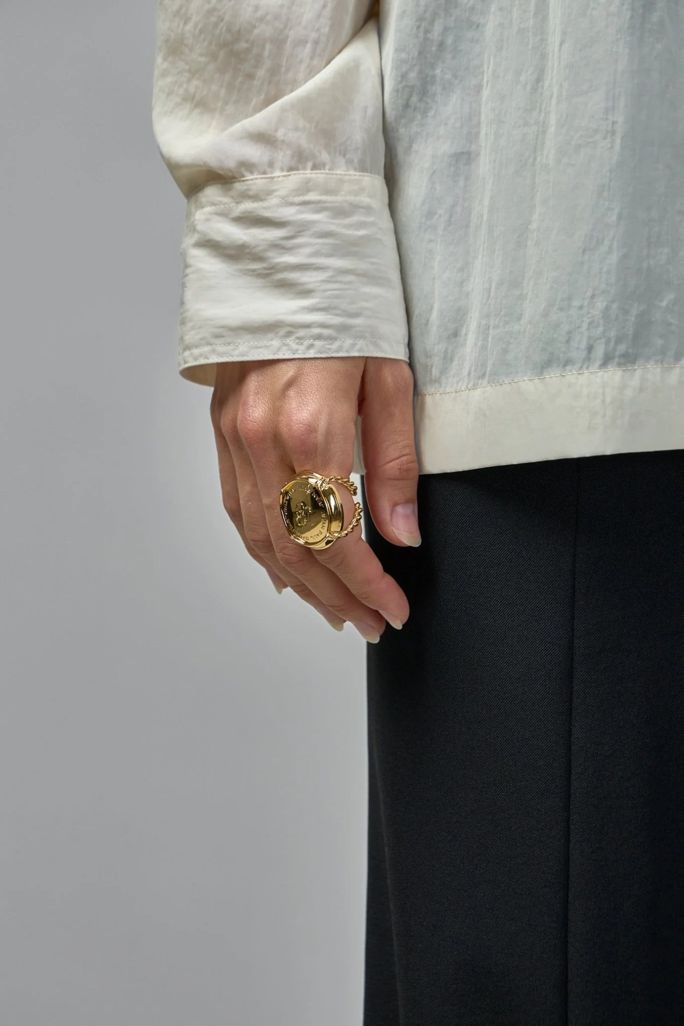 The Champagne Ring - Image 4