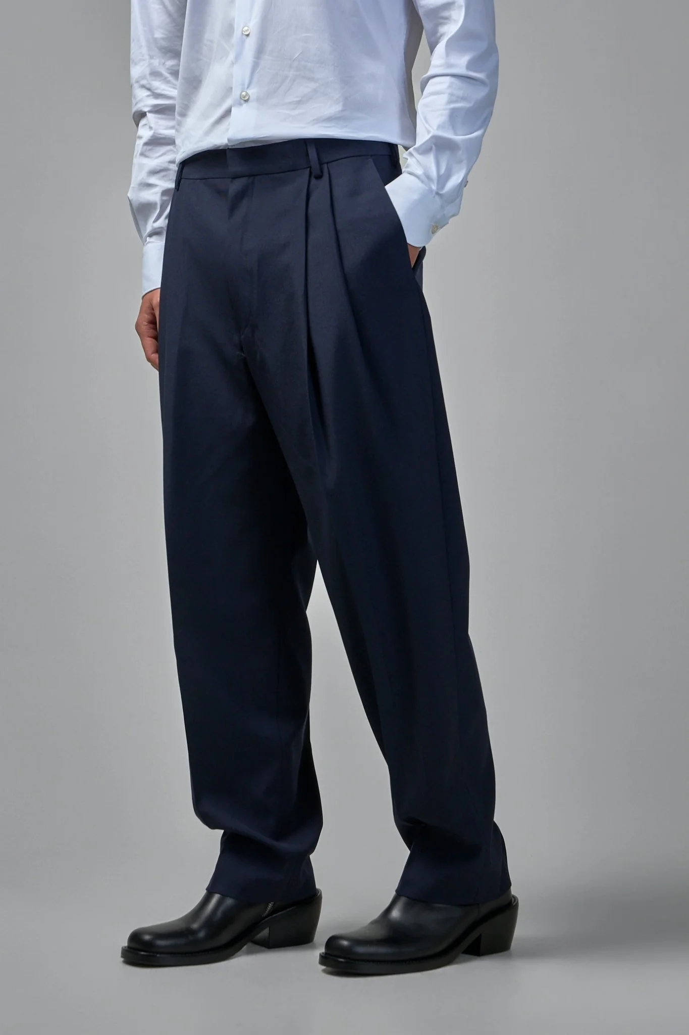 Phoenix Wool Flared Pants - Image 4