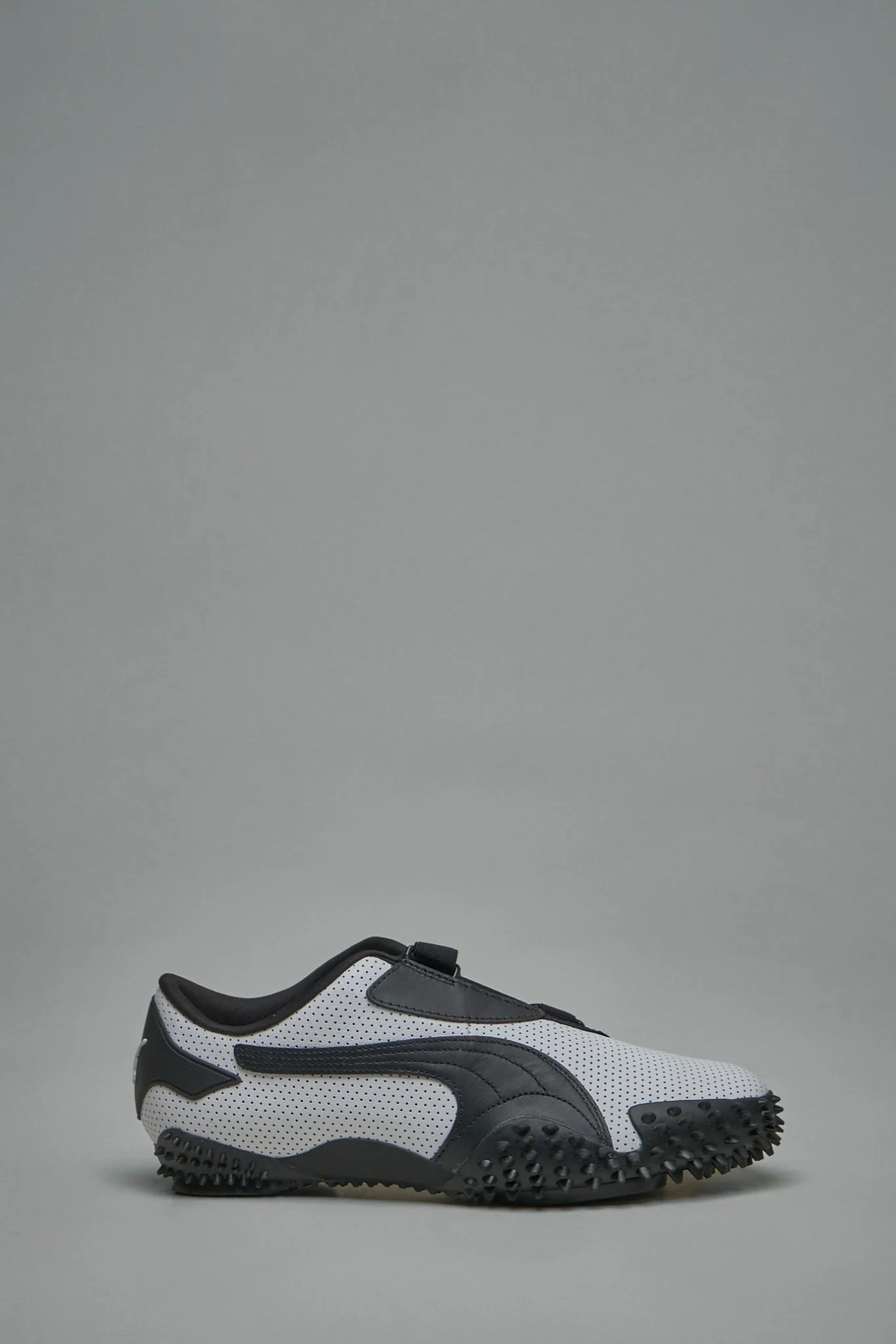 Mostro Perforated Sneakers Unisex