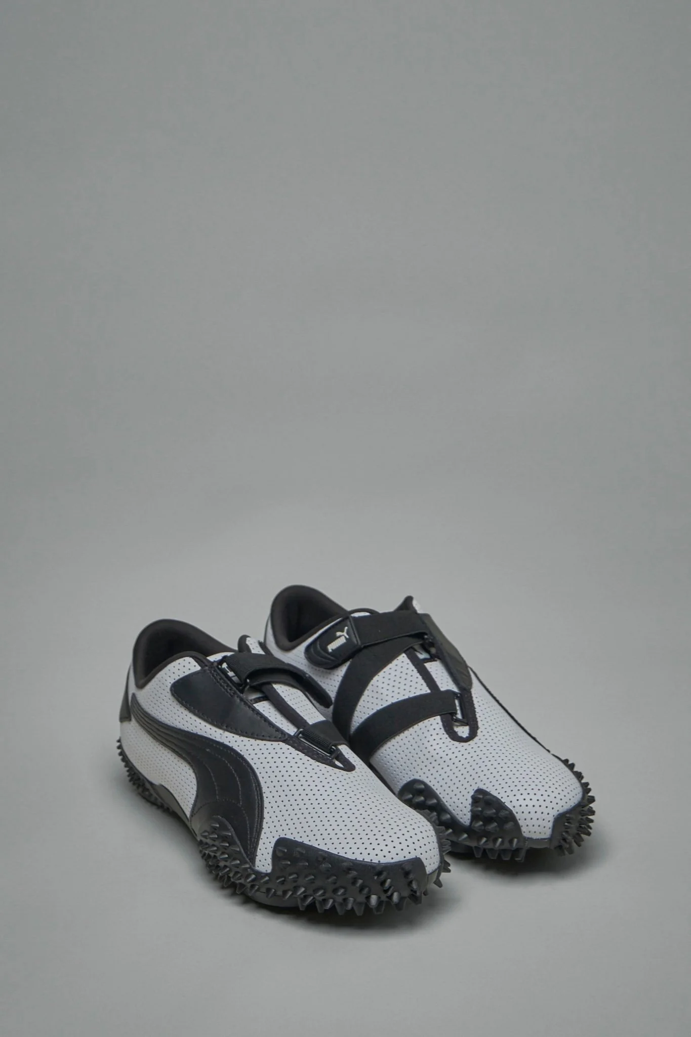 Mostro Perforated Sneakers Unisex - Image 2