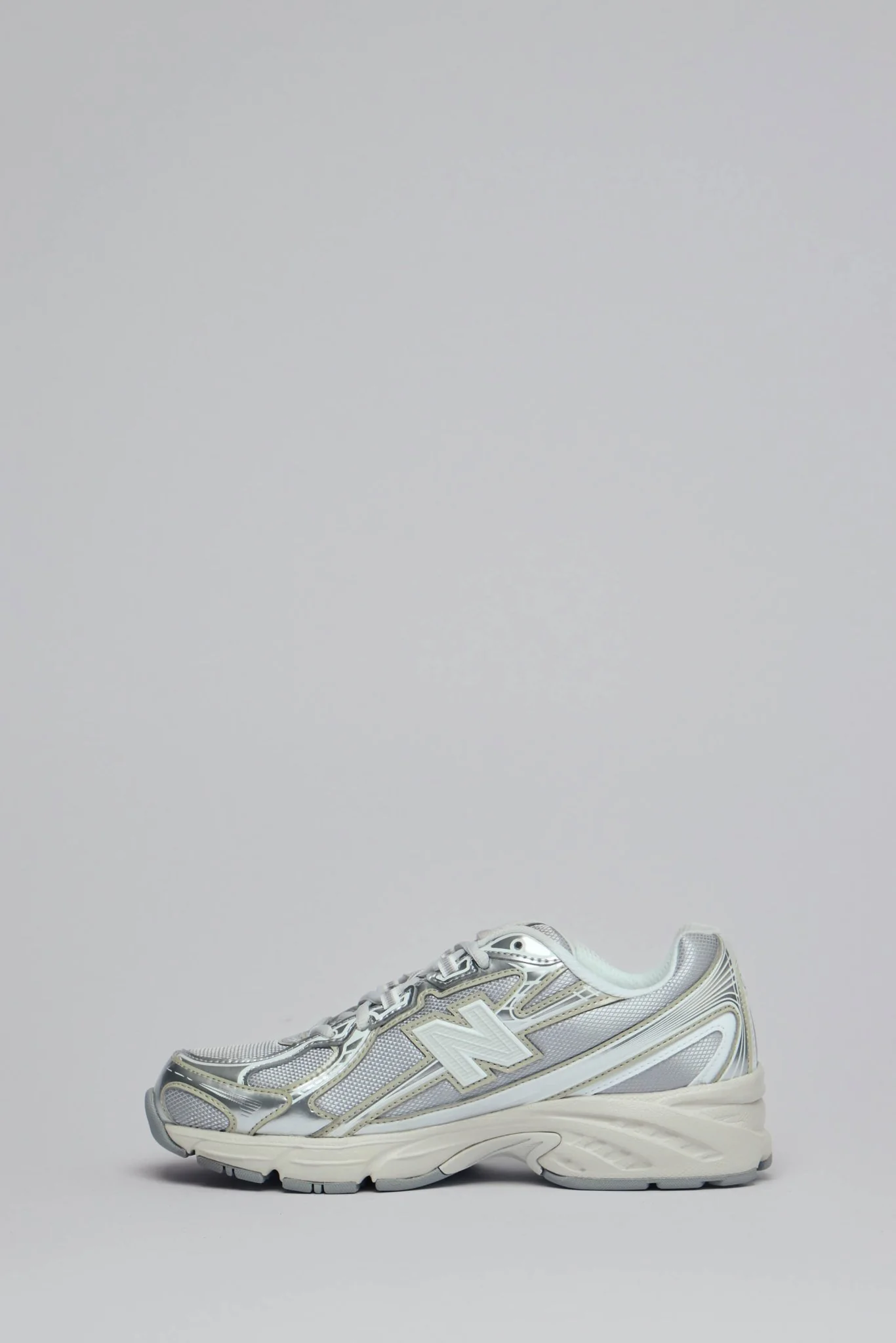 740 Sneaker - Image 3