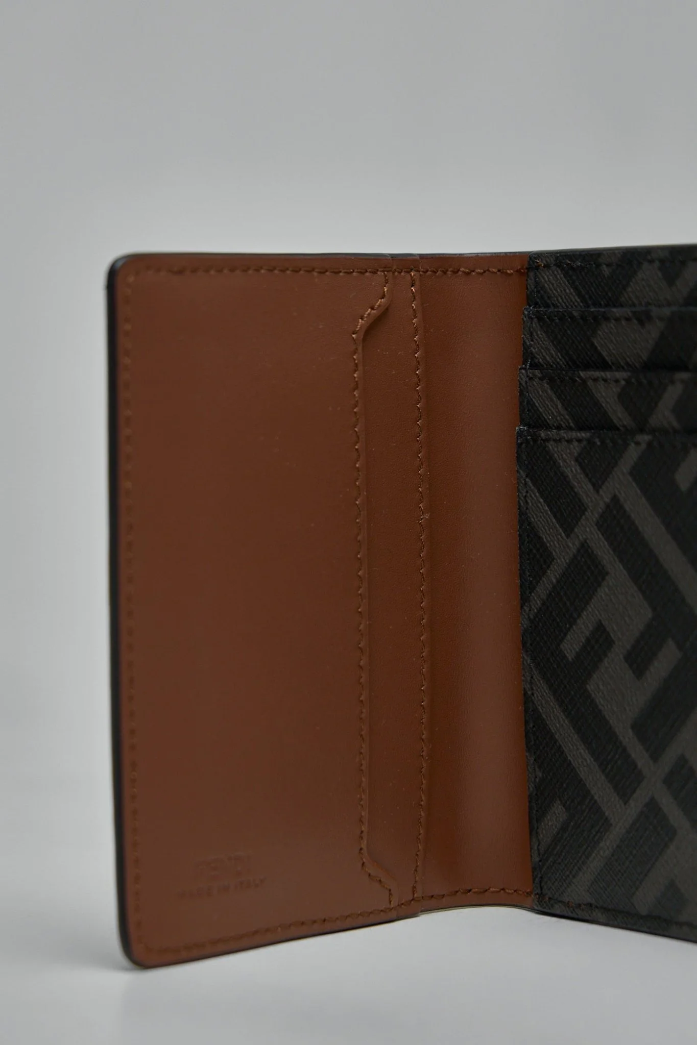 Ff Squared Card Holder - Image 4