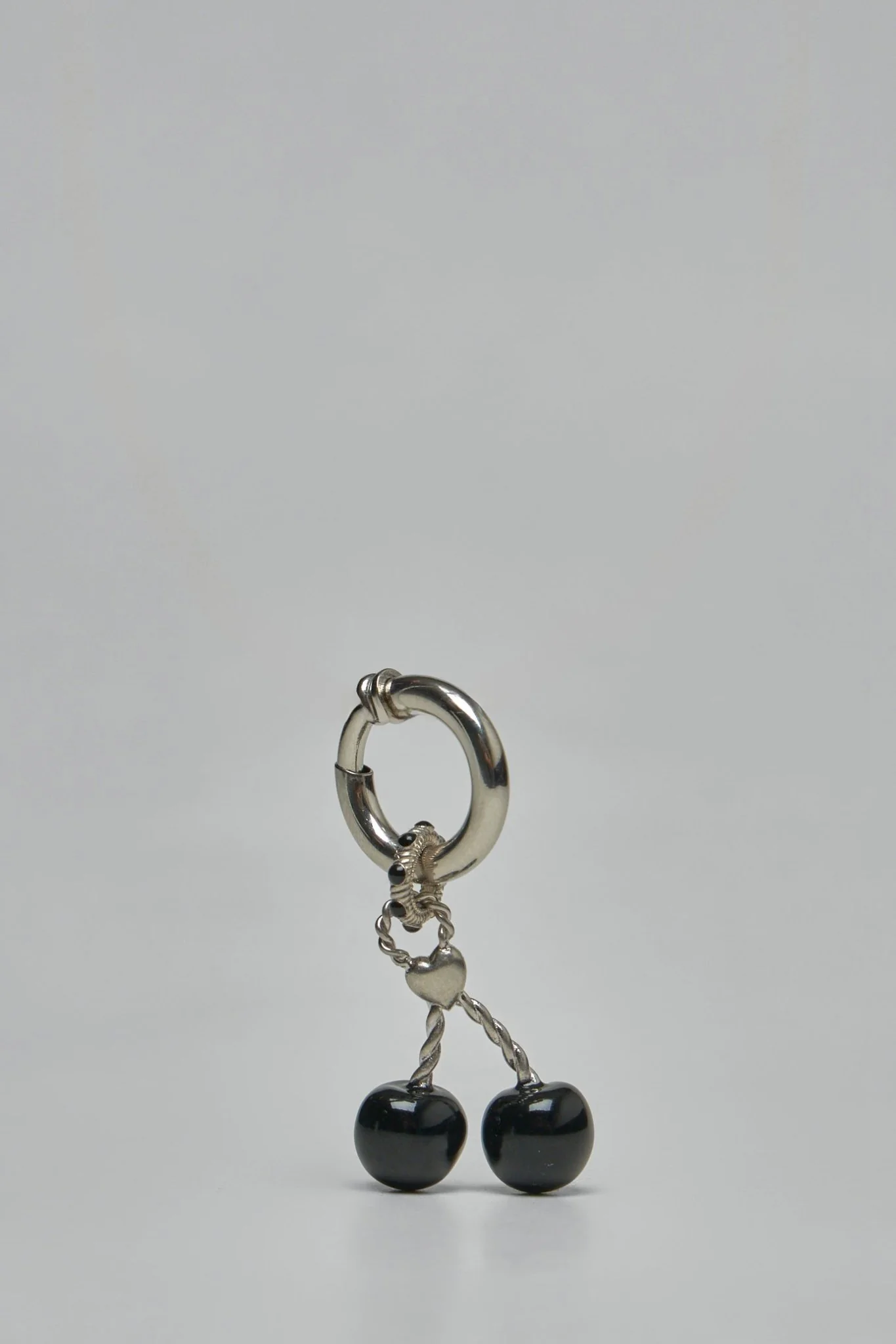VLogo Signature Mono Earring - Image 2