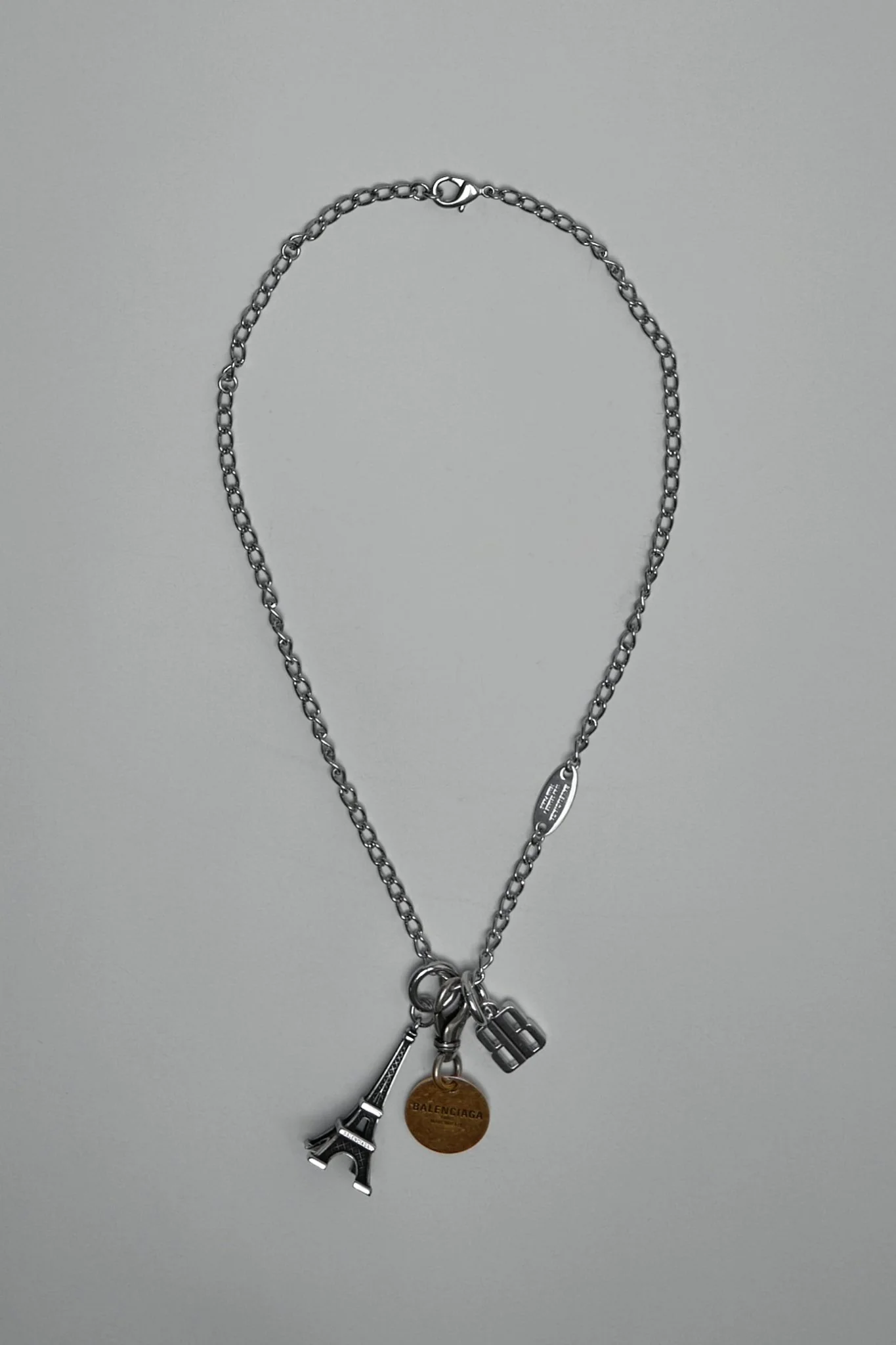 Carousel Eiffel Collector Necklace - Image 4