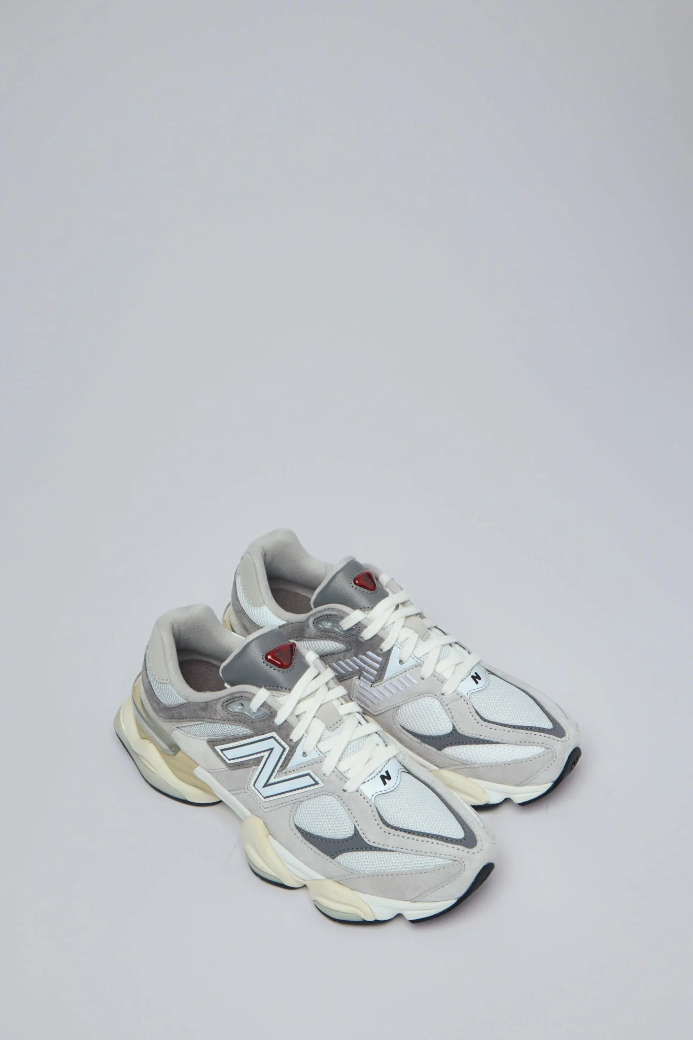 9060 - Image 2