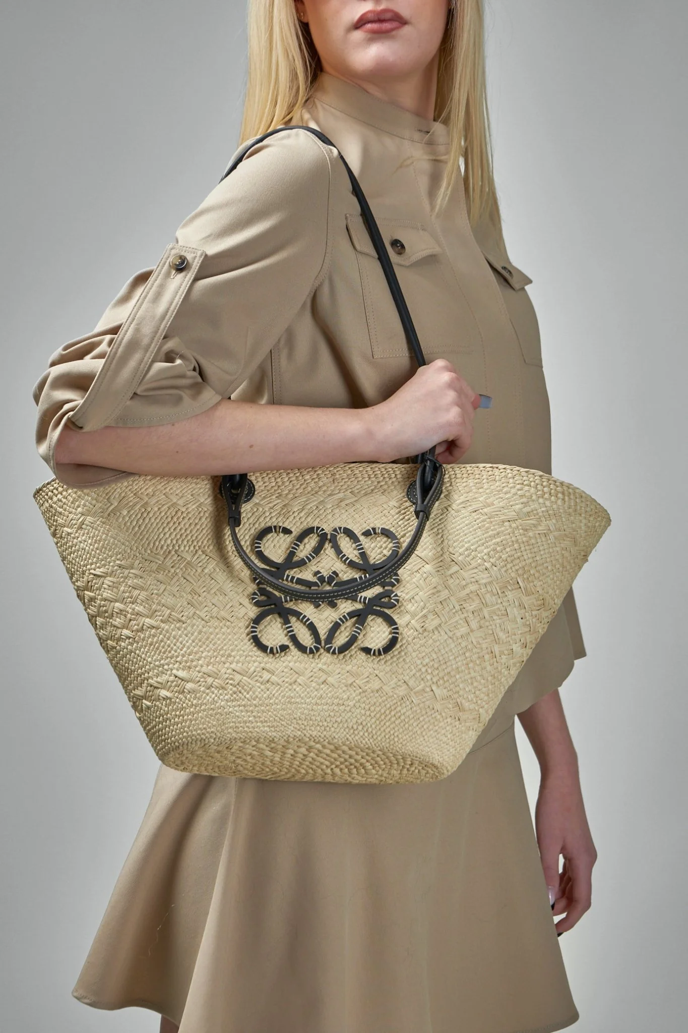 Medium Anagram Basket Bag - Image 6