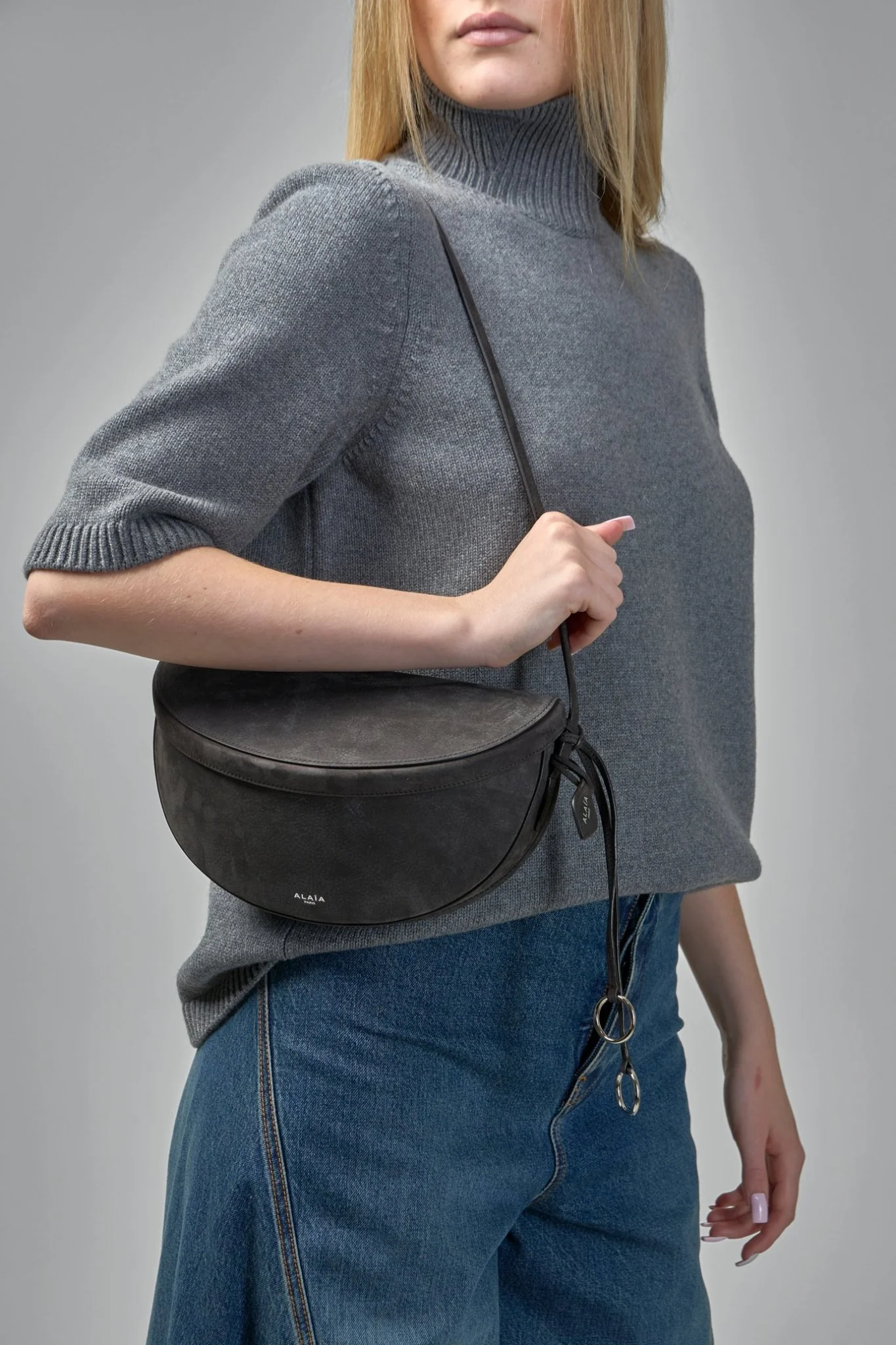 Hip East West Bag - Image 4