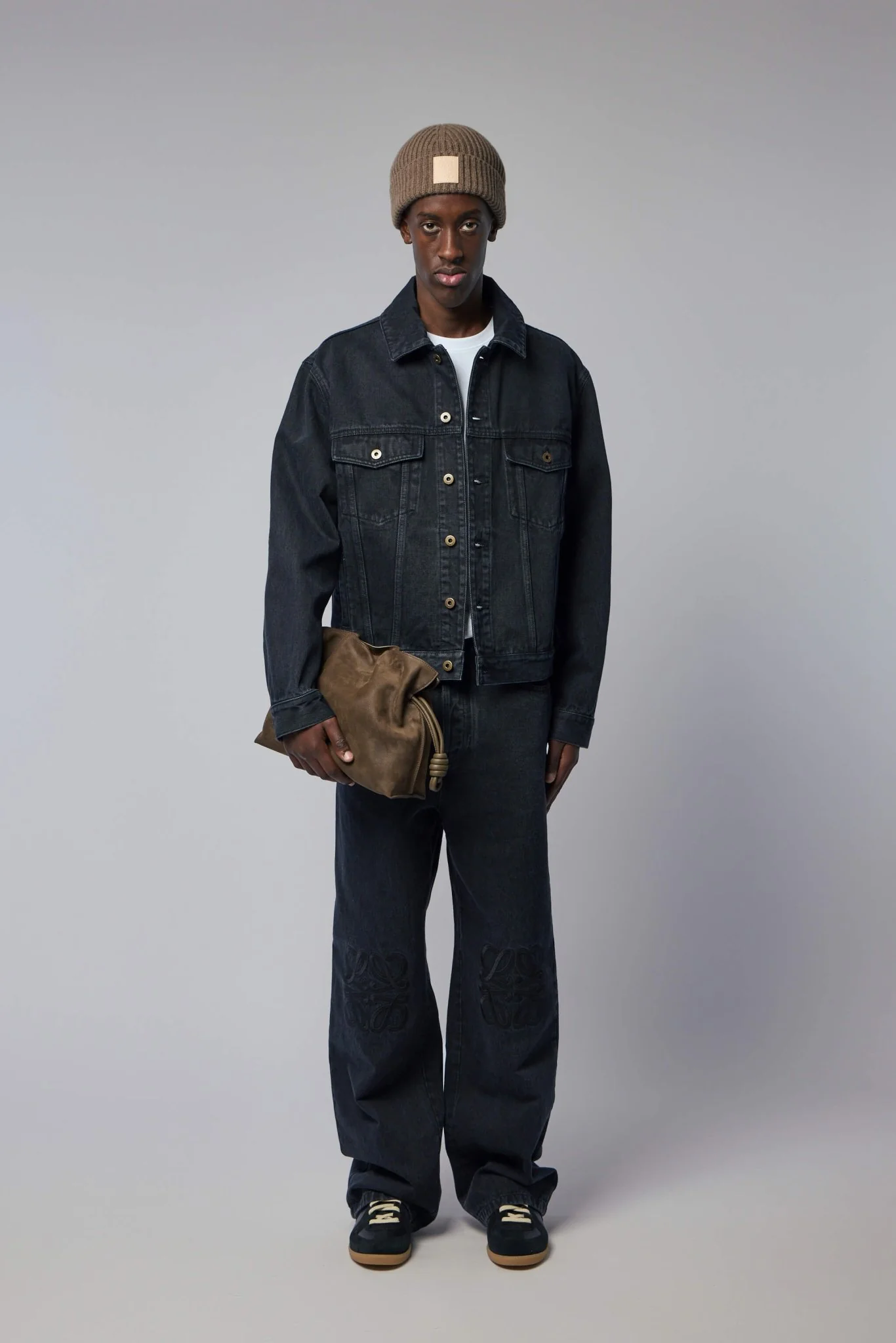 Anagram Baggy Jeans in Denim - Image 6