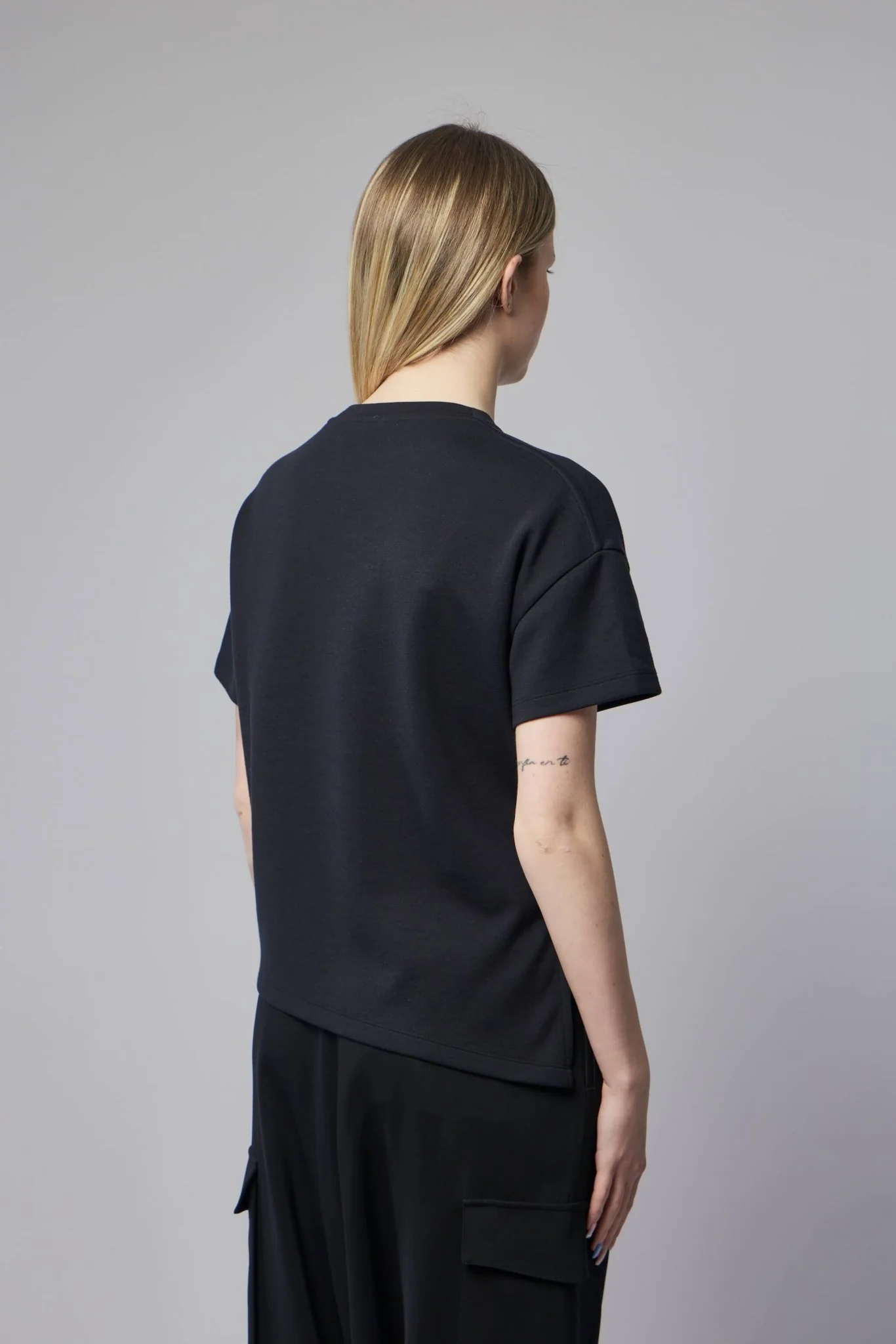 Asymmetric T-shirt in Cotton Blend - Image 5