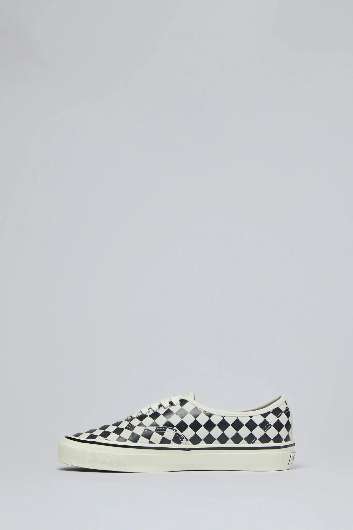 Authentic 44 Diamond Check - Image 3