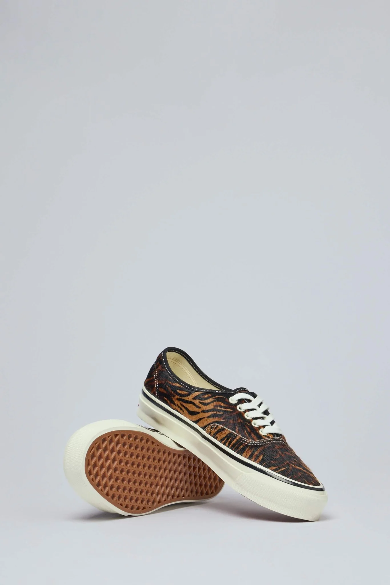Authentic 44 Pony Hair - Image 5