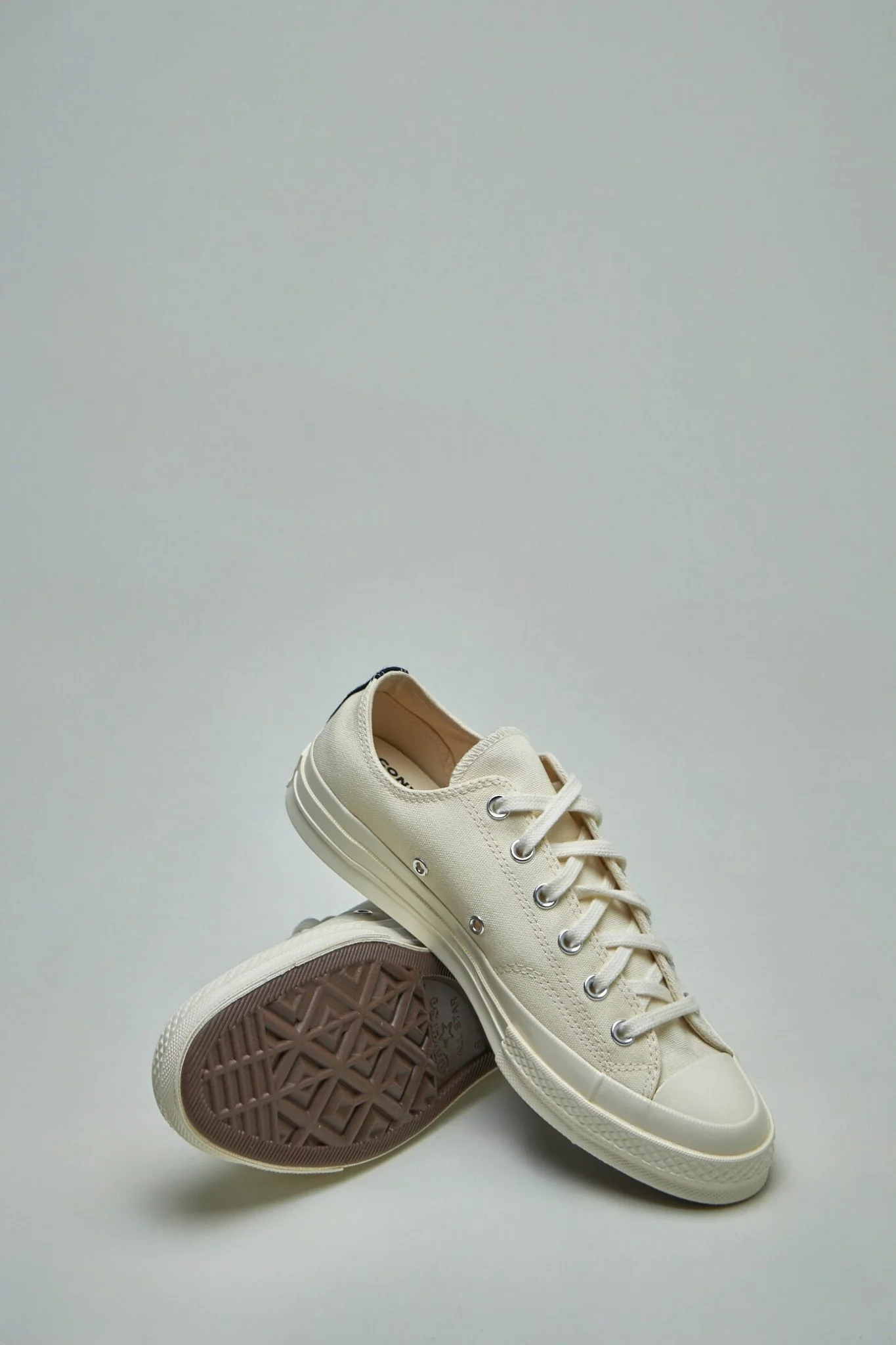 Chuck 70 Low Small Red Heart - Image 5