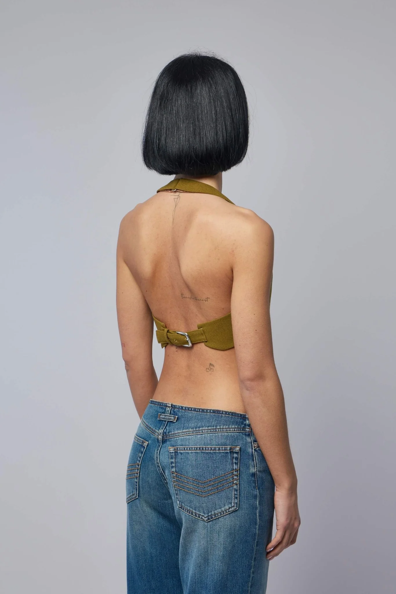 Backless Tailoring Gilet with Belt Detail - Image 4