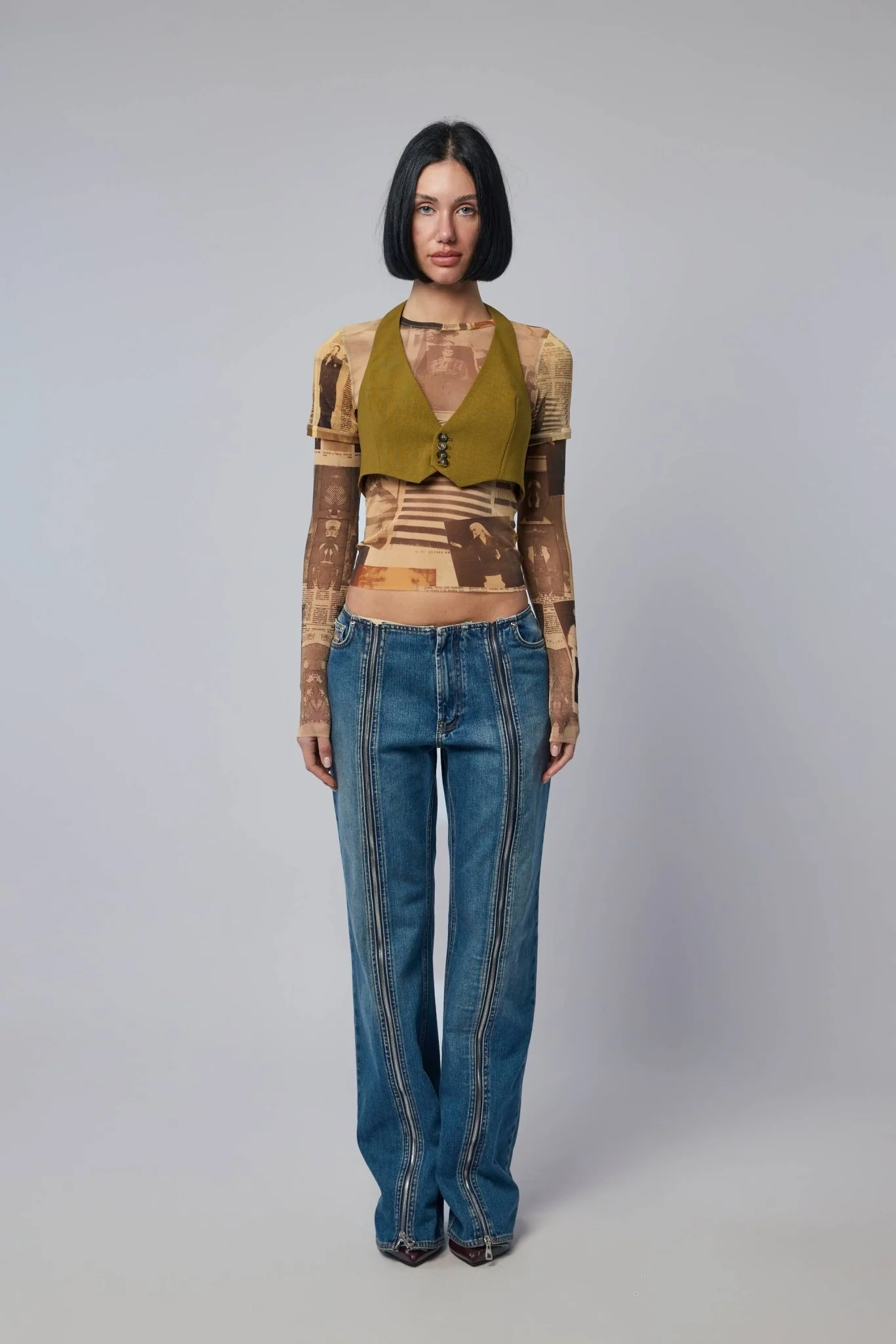 Backless Tailoring Gilet with Belt Detail - Image 6