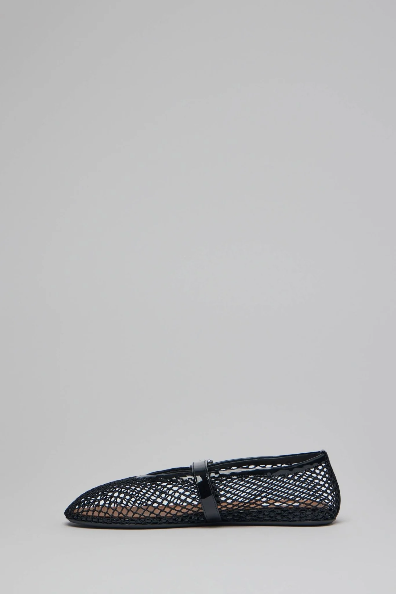 Ballet Flats in Fishnet - Image 3