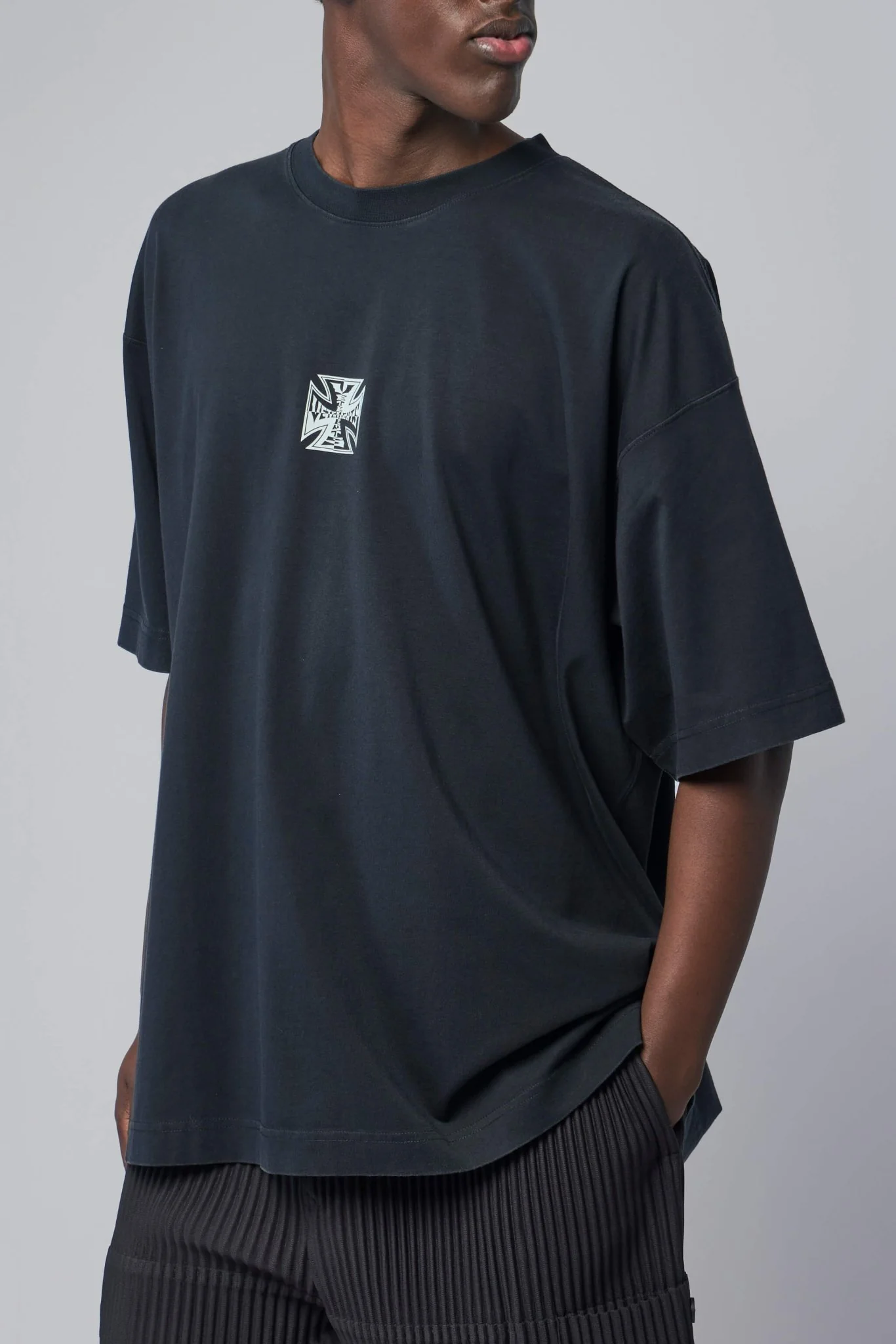 Biker Cross Logo T-shirt - Image 3