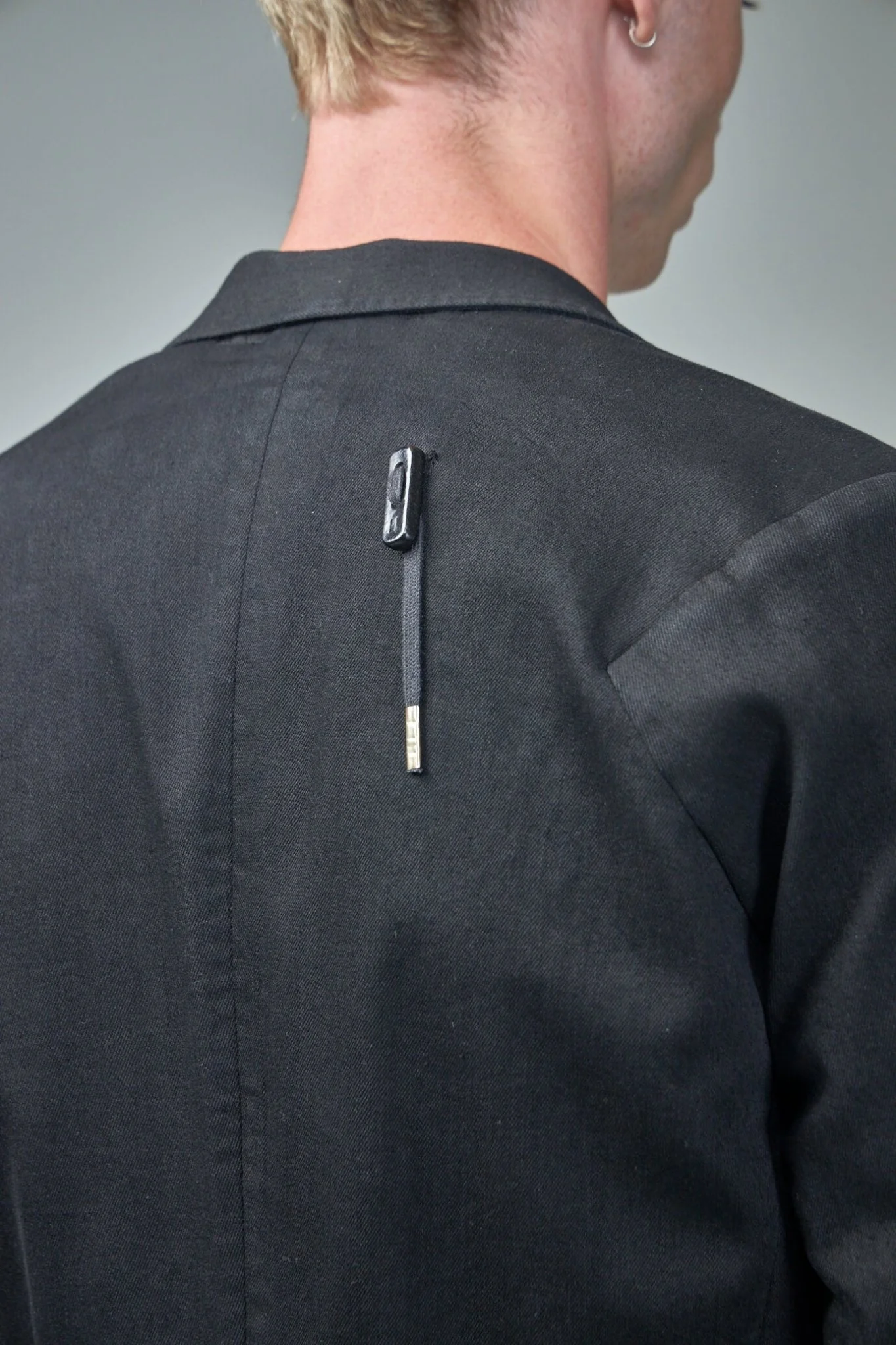Suit3 - Image 4