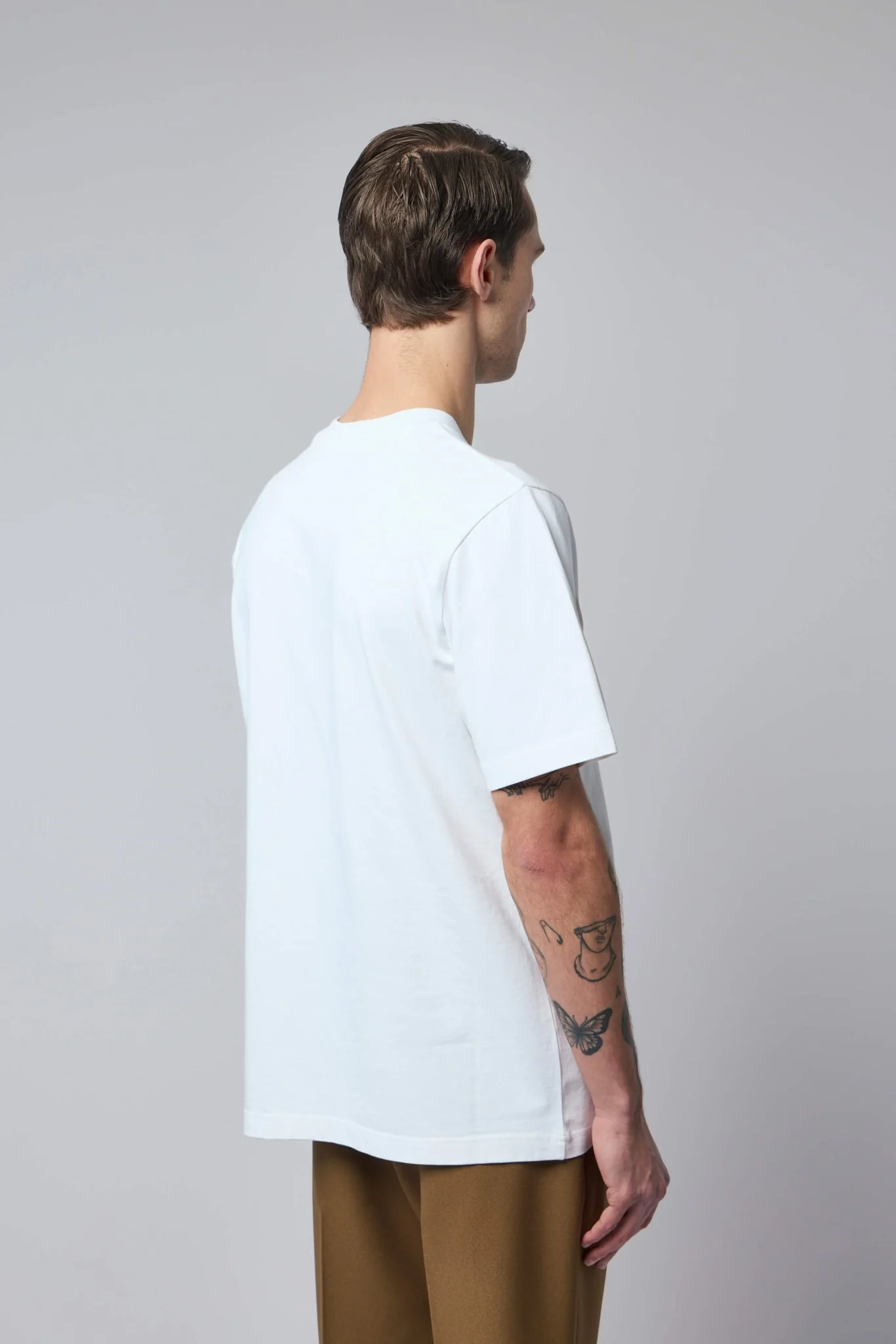 Casa Way Orchid Logo Short Sleeve T-shirt - Image 4