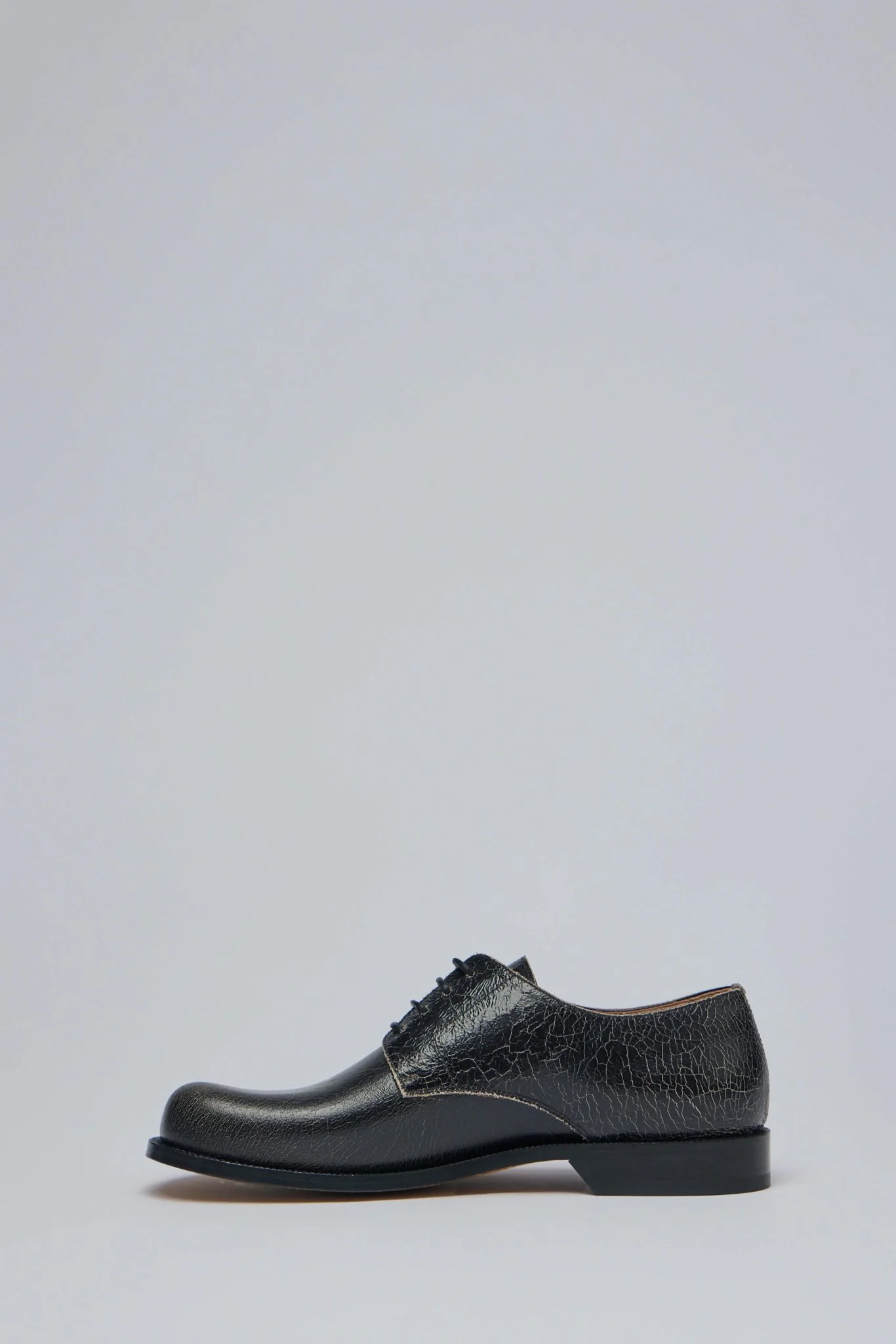 Campo Derby in Cracked Calfskin - Image 3