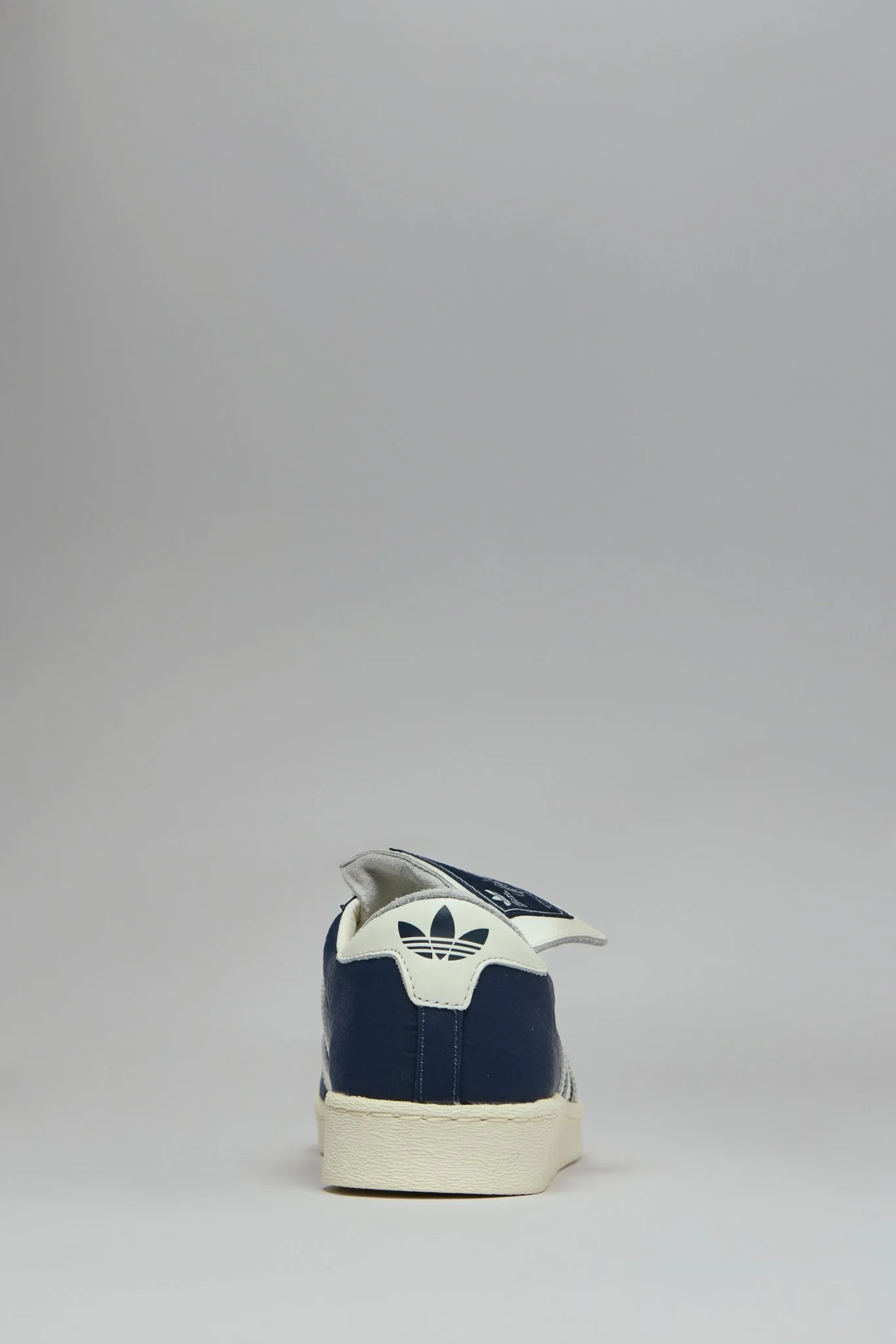Chavarria Jabbar LOW - Image 4