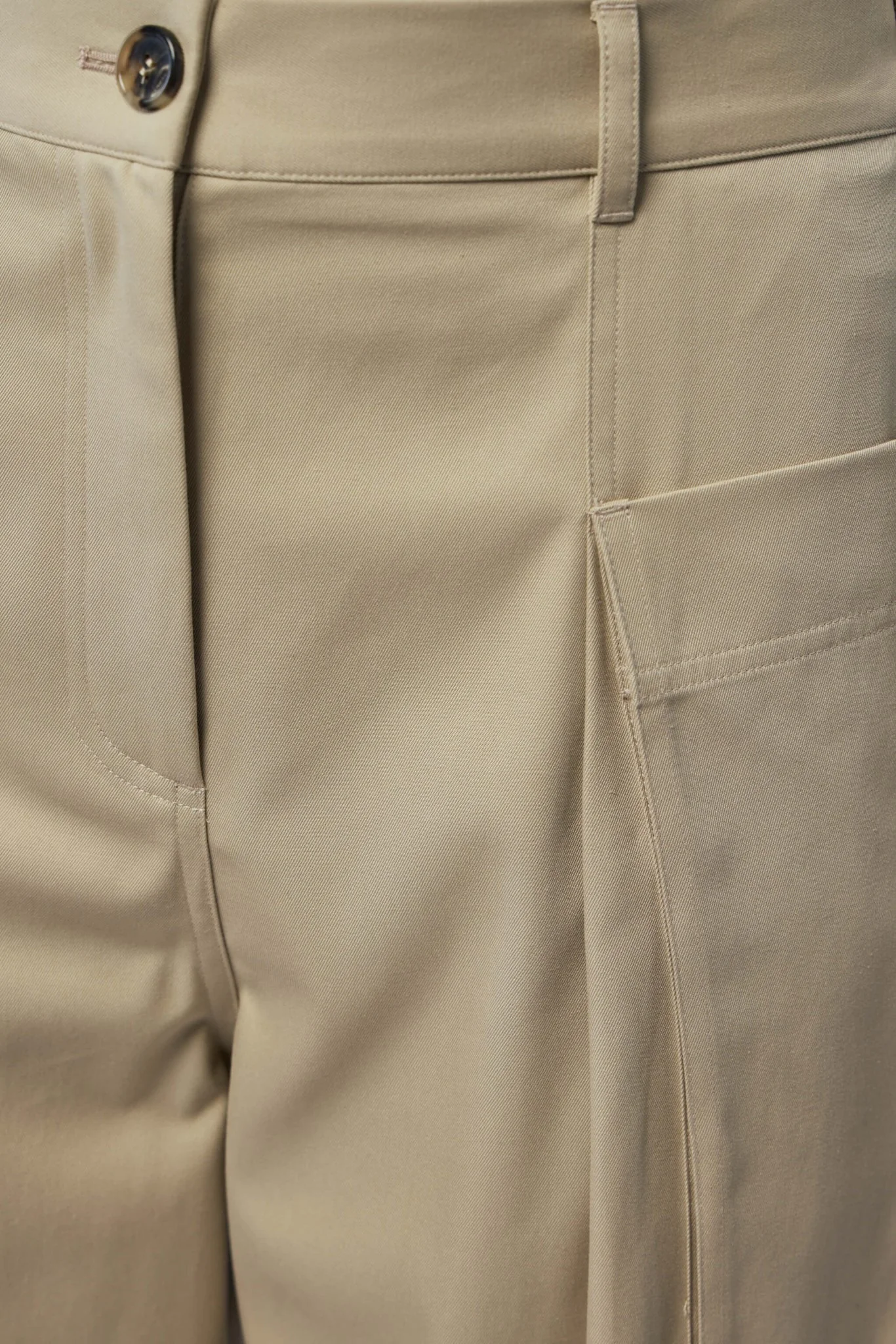 Cropped Trousers in Cotton and Silk - Image 4