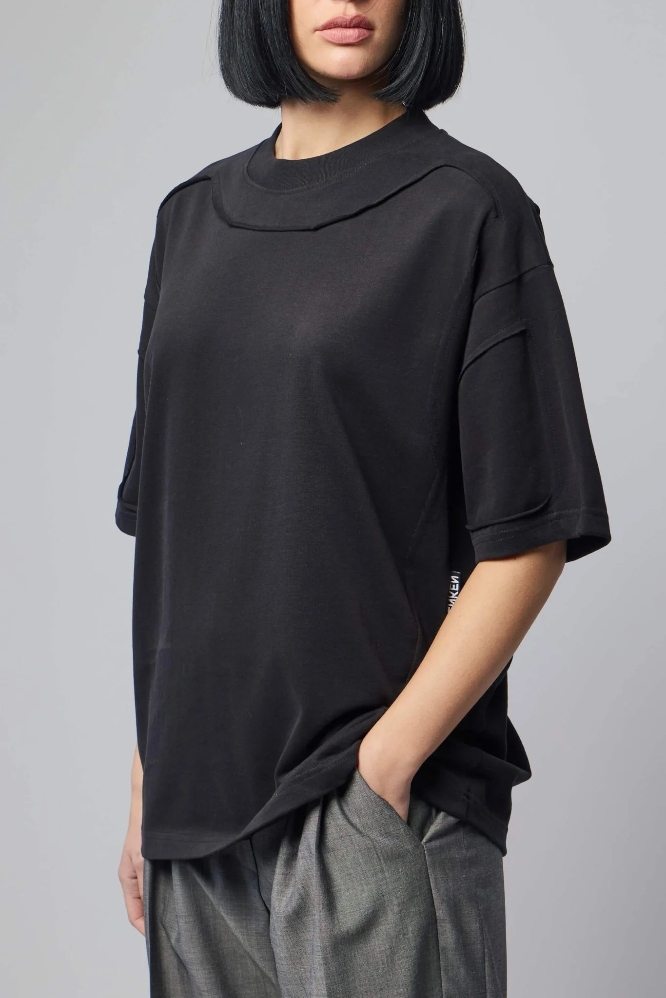Cut Out T-shirt - Image 3