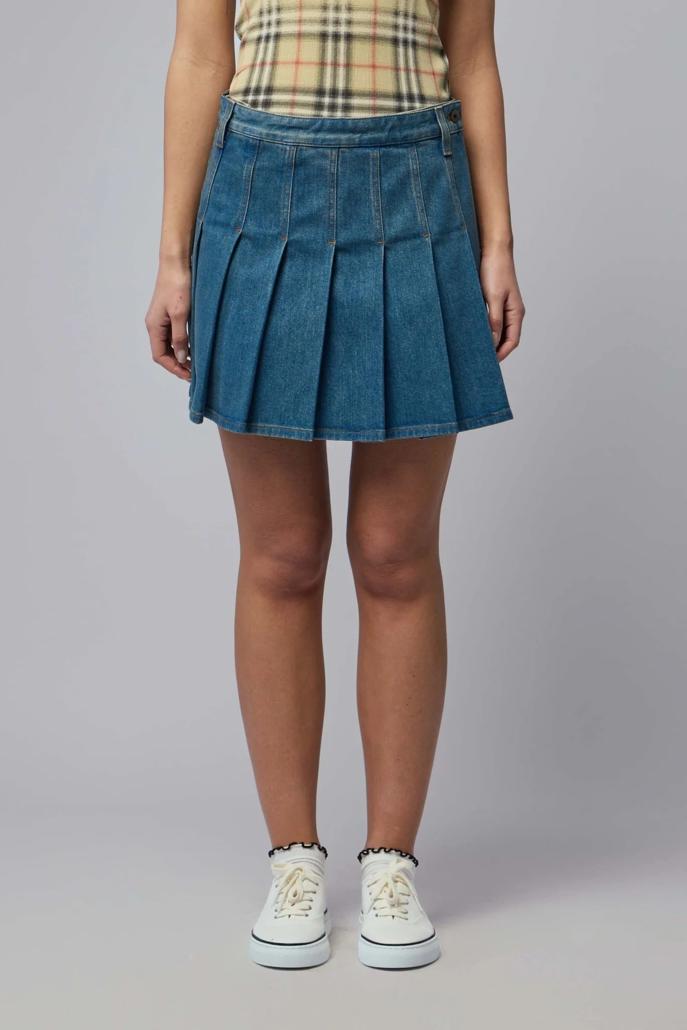 Mid-rise Straight Jeans - Image 2