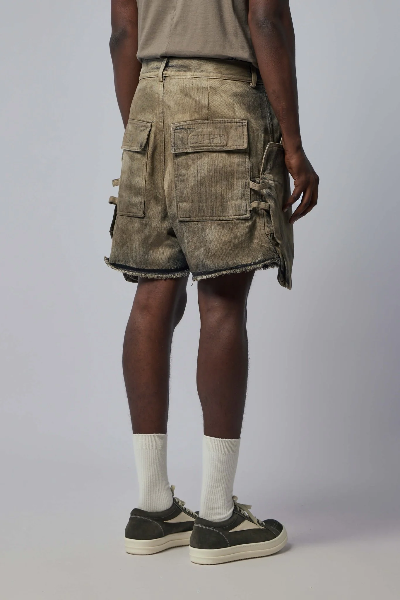 Stefan Cargo Shorts - Image 5