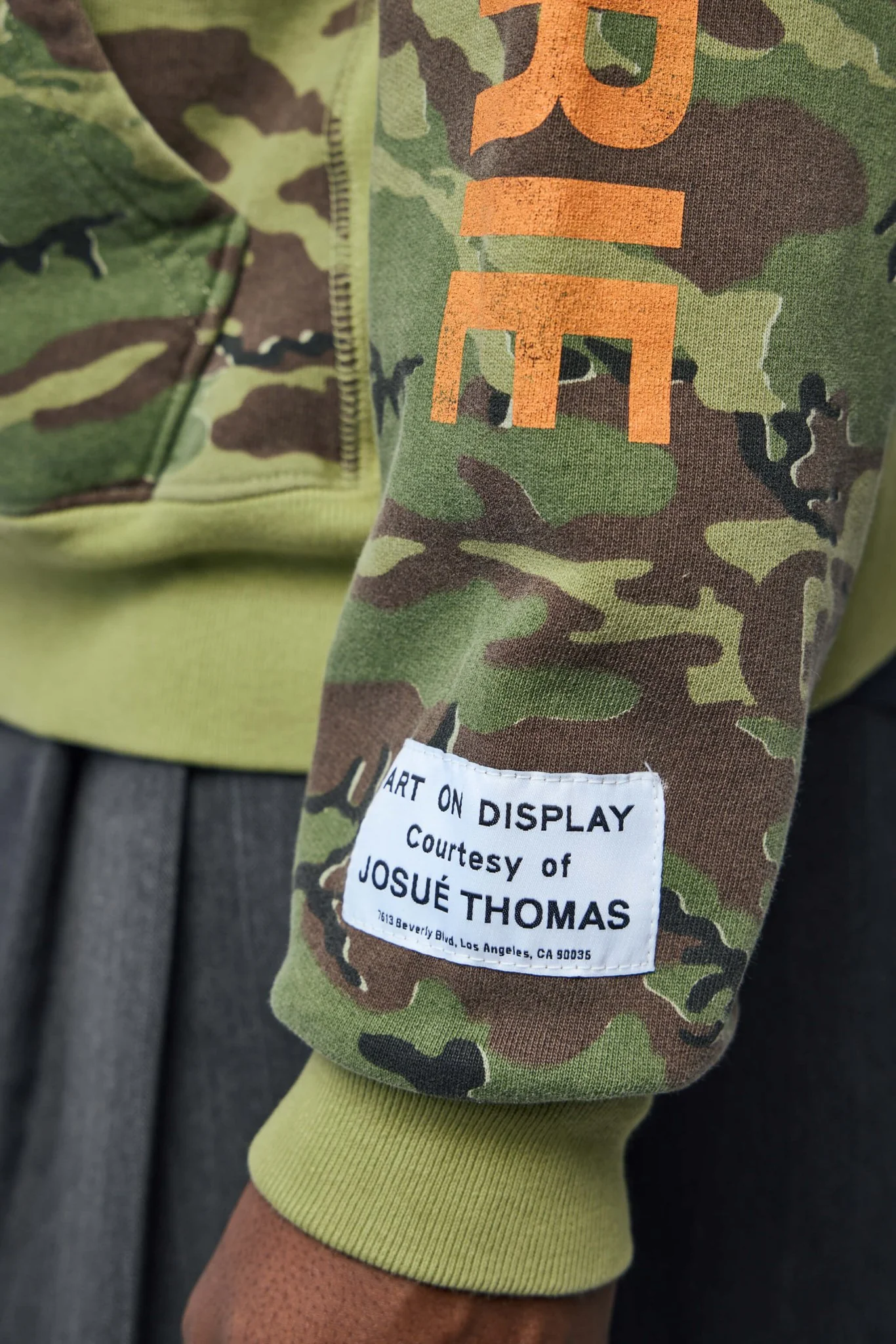 Dépt. De La Galerie Hoodie - Image 5