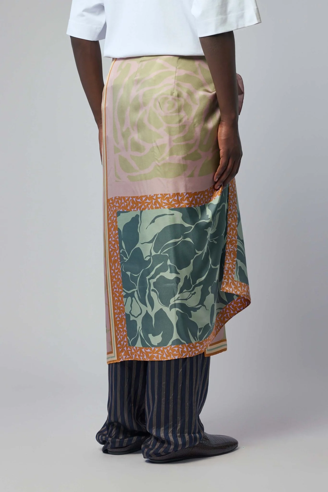 Long Wrap Scarf-skirt - Image 4
