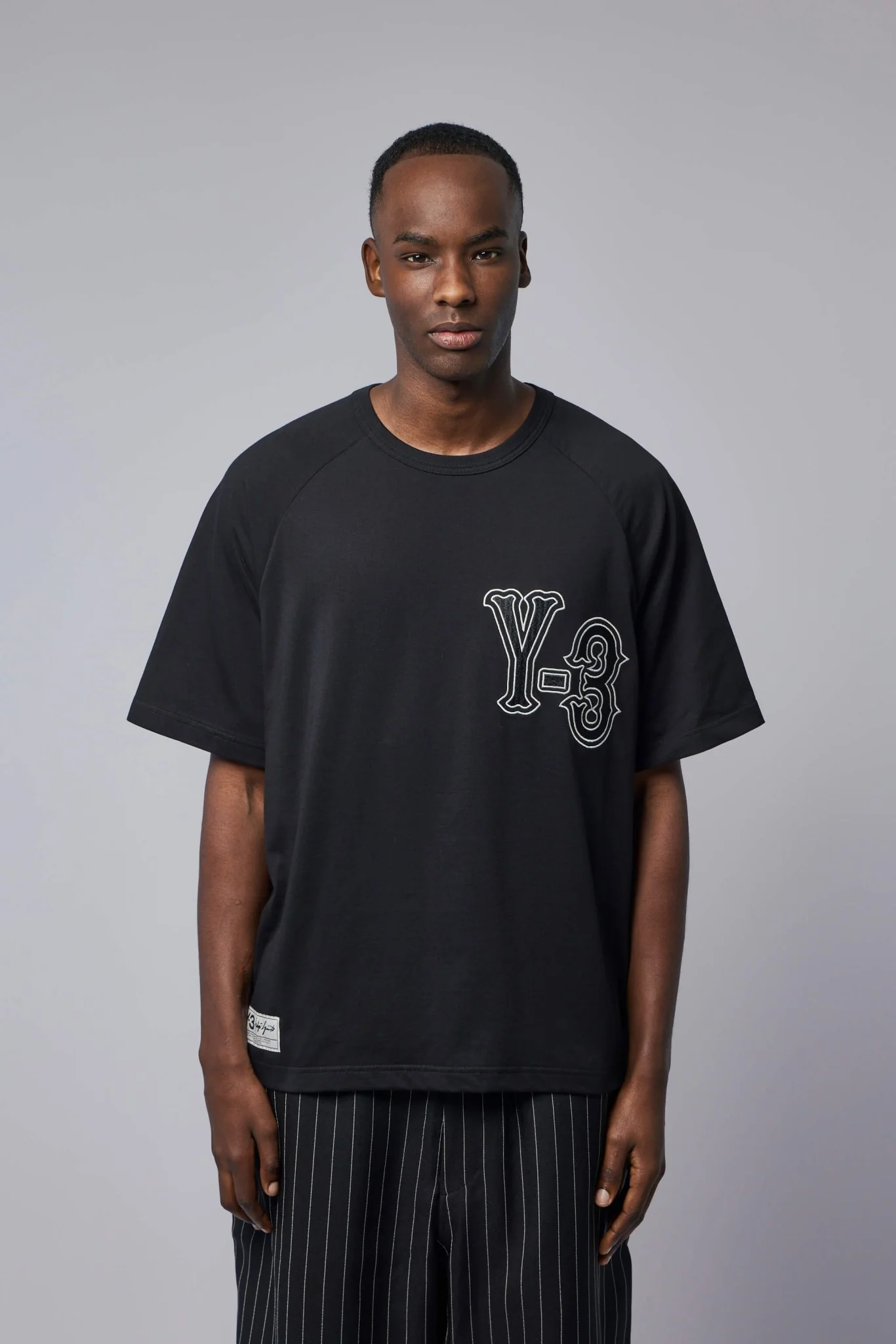 El5 Gfx SS Tee Black - Image 2