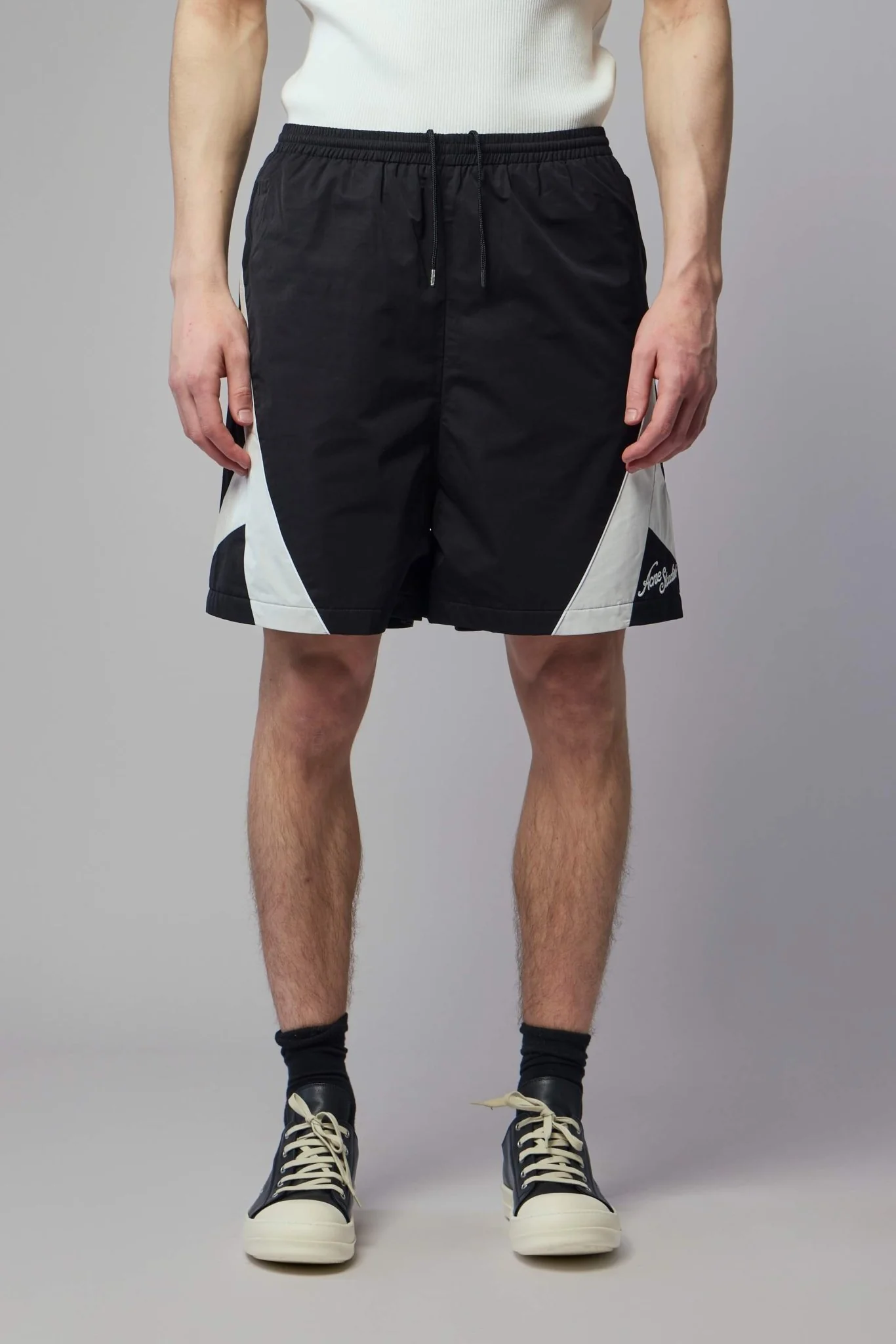 Casual Technical Shorts - Image 2