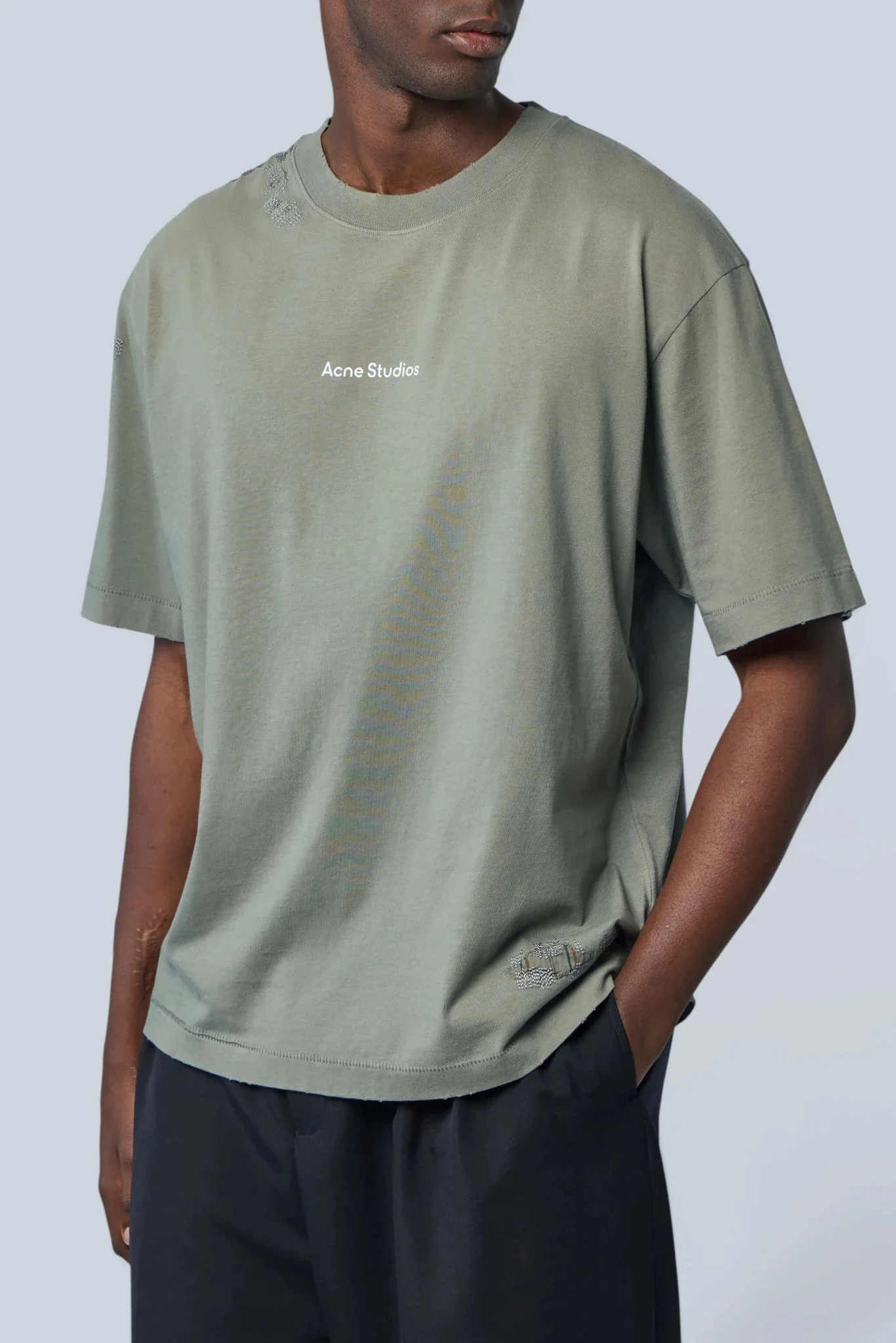 Mended Logo T-Shirt - Image 4