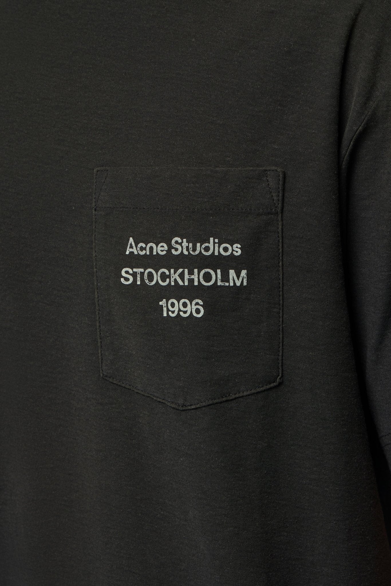 Rubber Logo T-shirt - Image 4