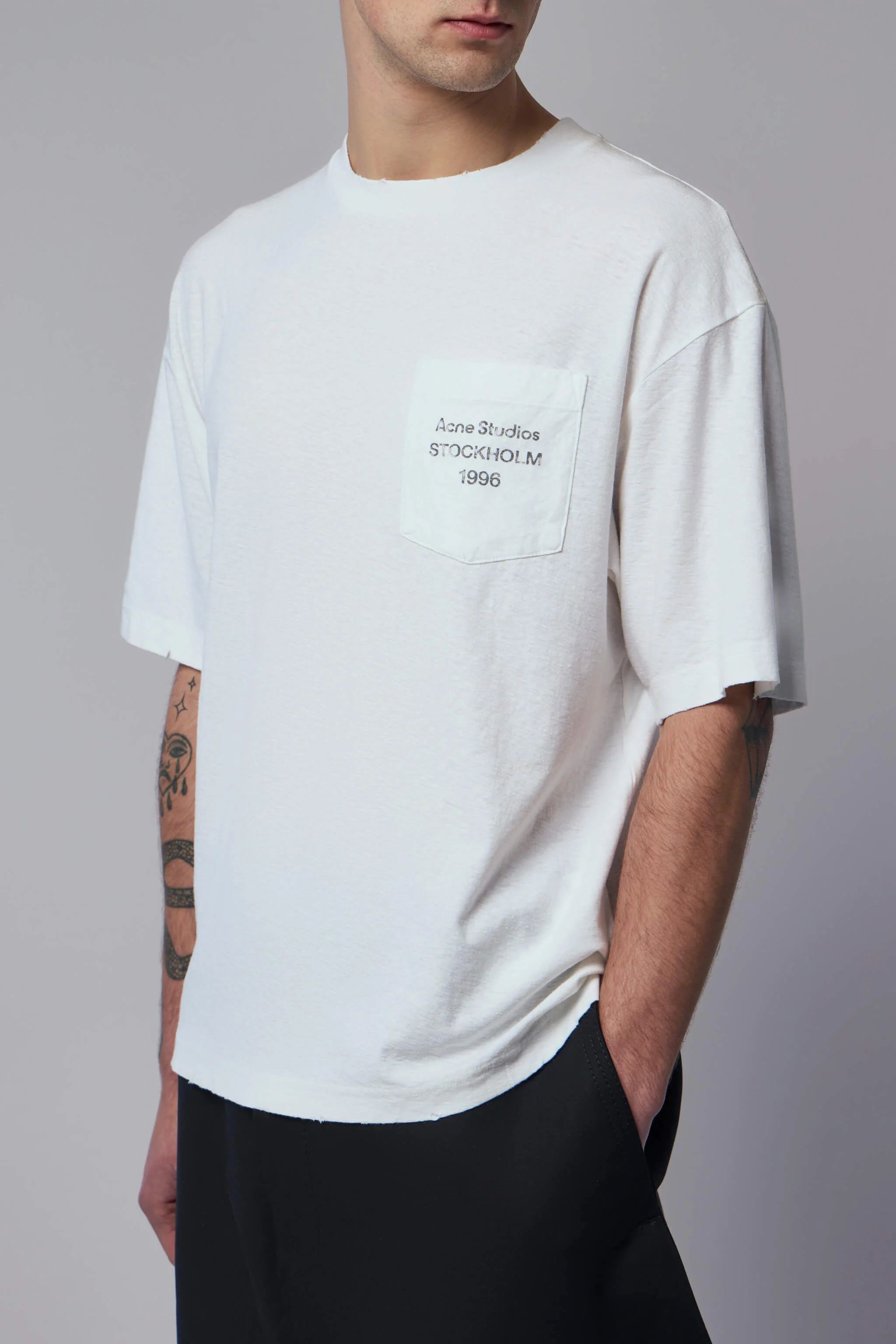 Logo Pocket T-shirt - Image 4