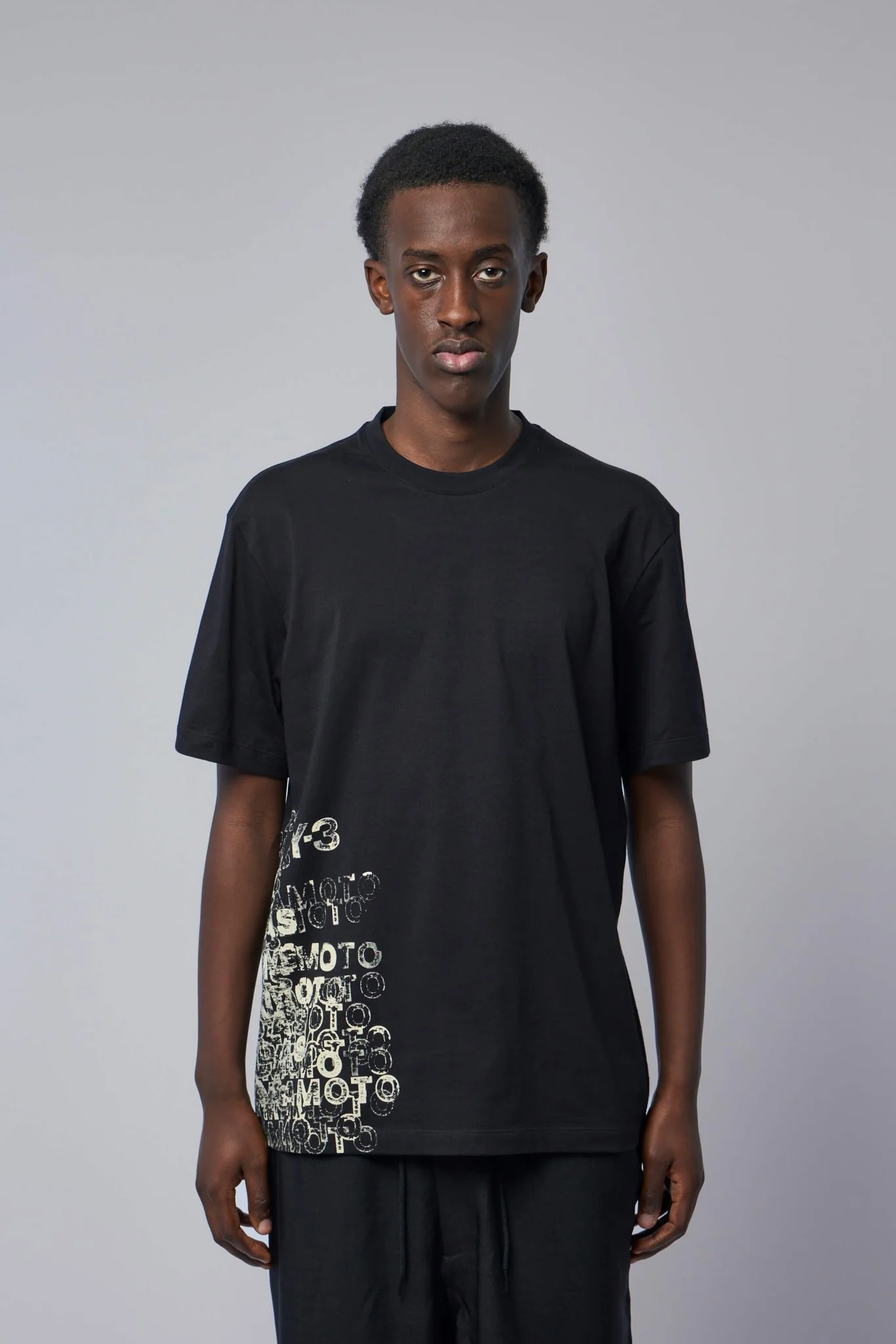 Gfx Short Sleeve Tee - Image 2