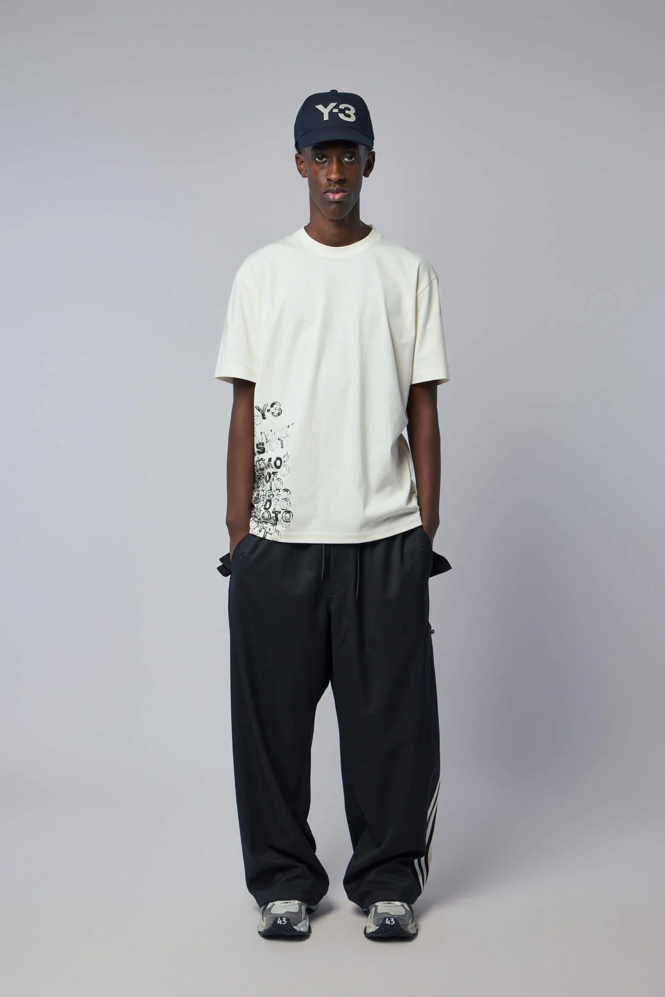 Gfx Short Sleeve T-shirt - Image 6