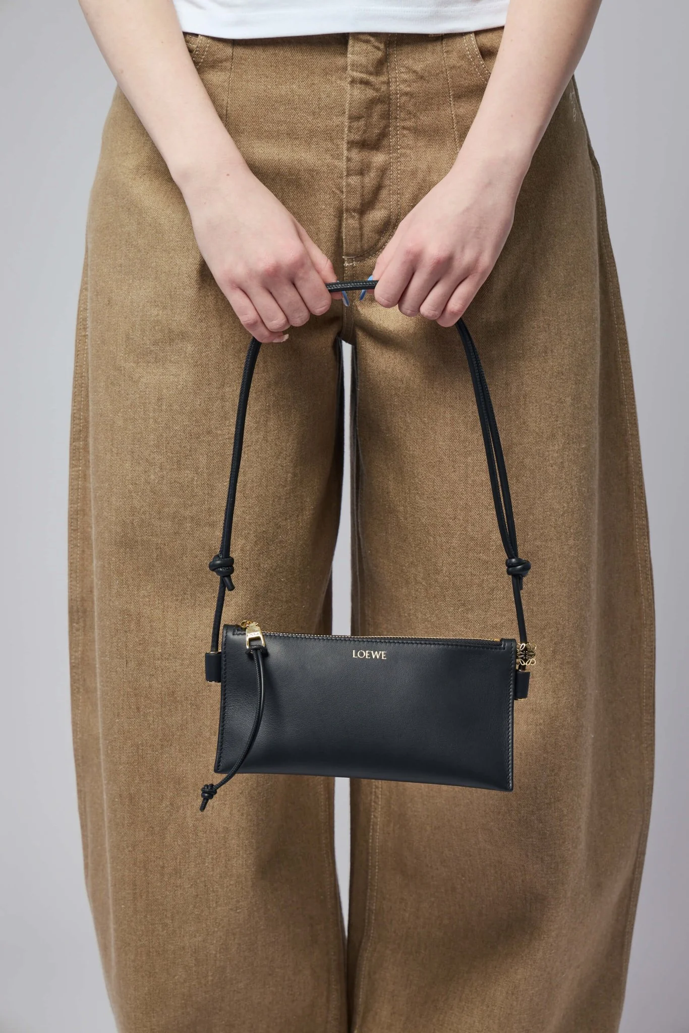 Joya Pouch in Nappa Calfskin - Image 5
