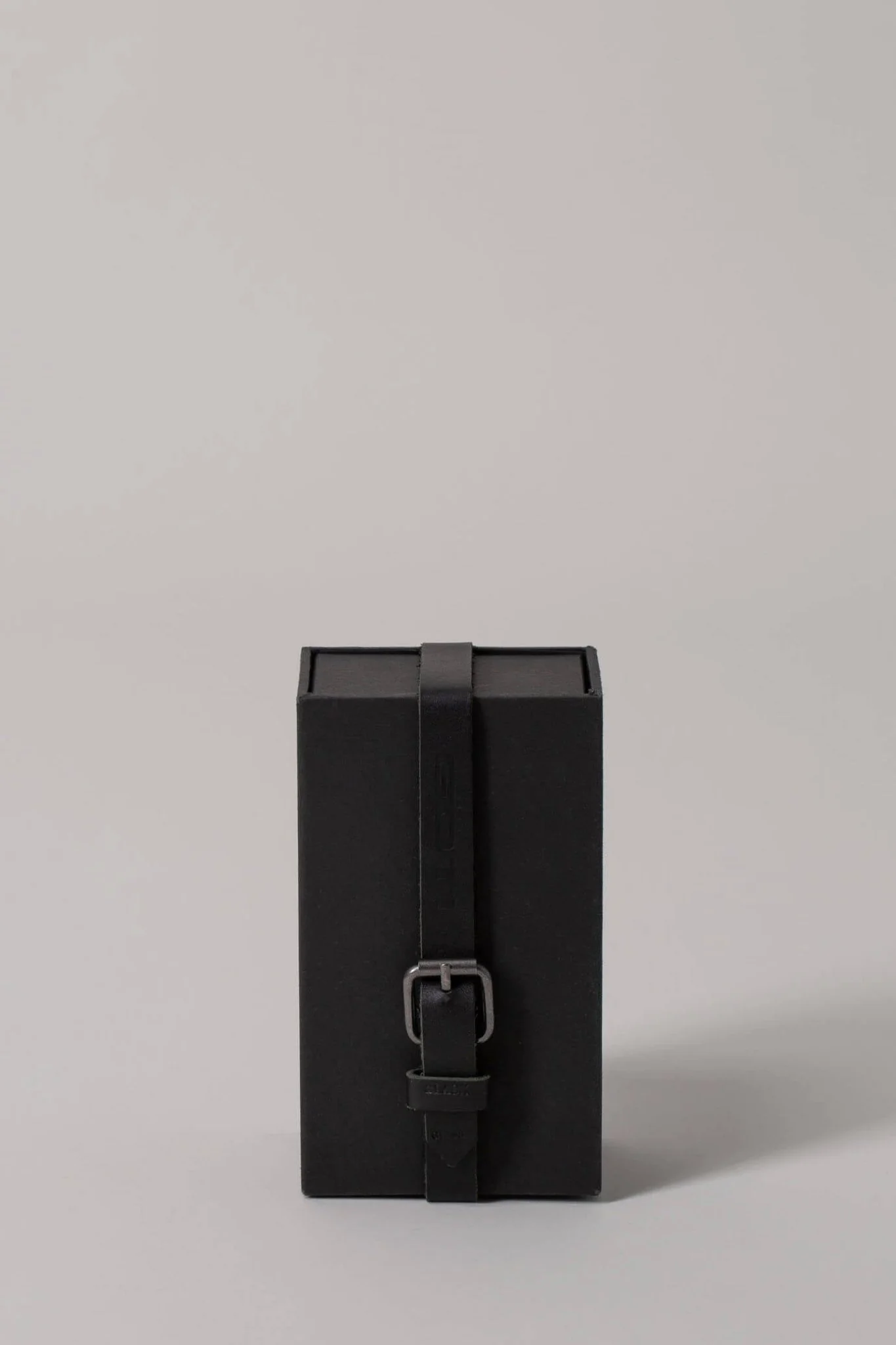 Black Glass 100ml - Image 2