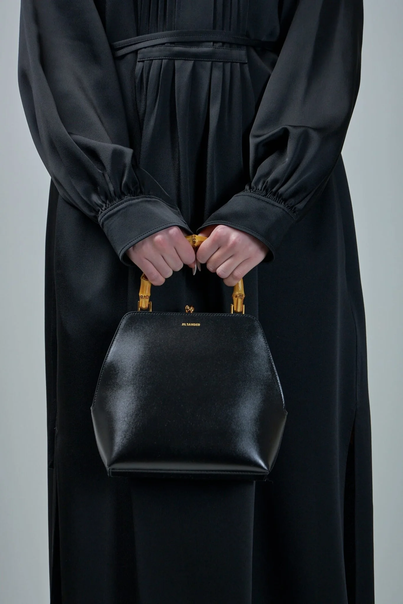 Goji Bamboo Small Handbag - Image 5