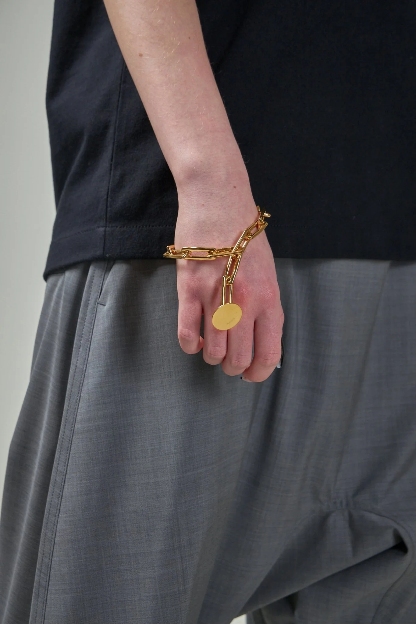Logo-charm Chain Bracelet - Image 5
