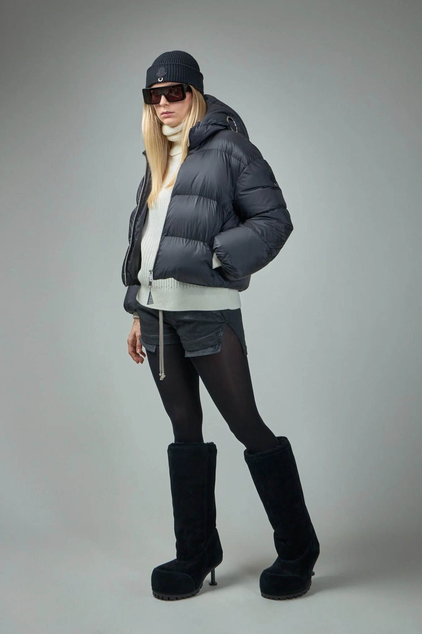 T-neck Knitwear - Image 2