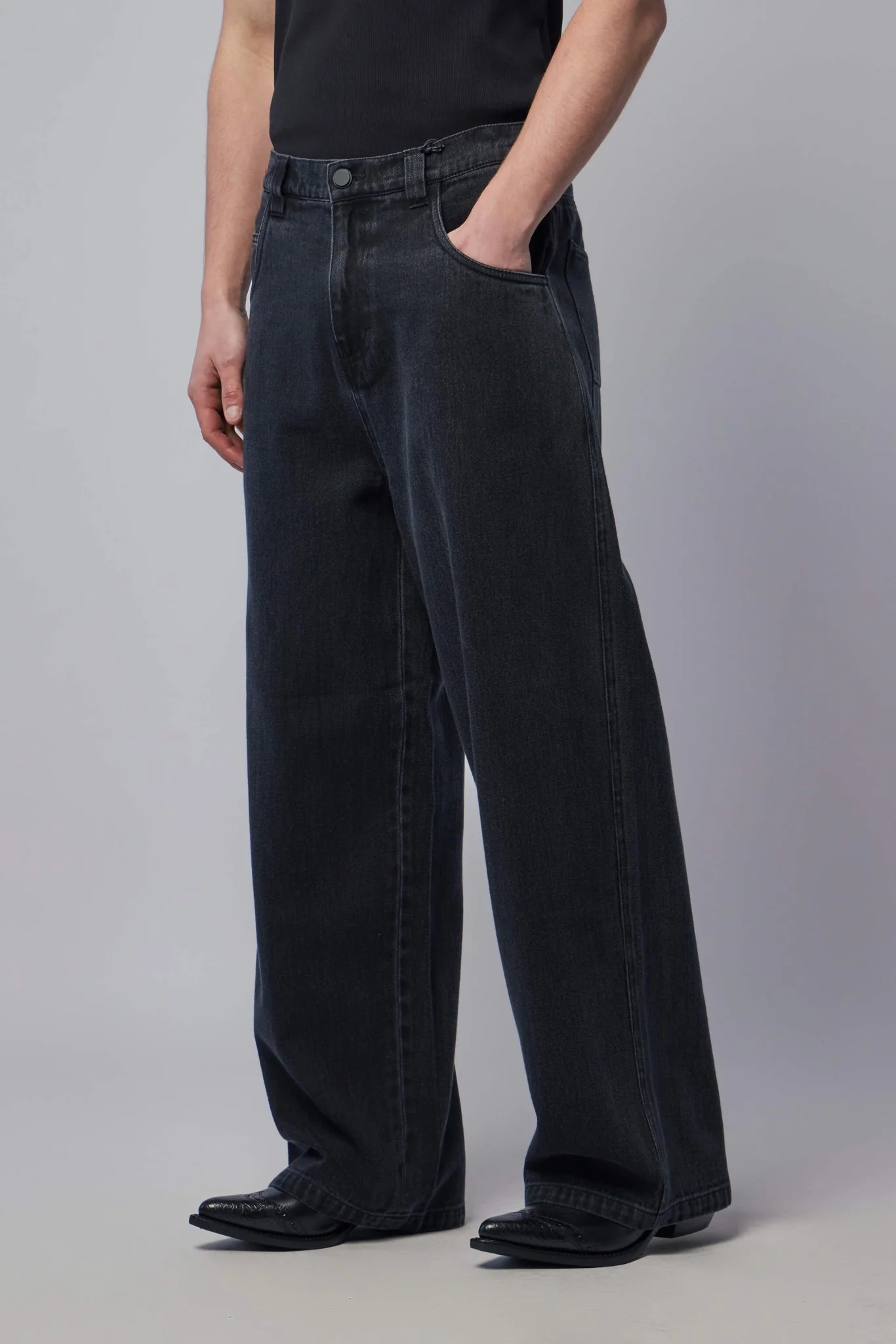 Jeans In Blue Selvage Denim Straight Leg - Image 3