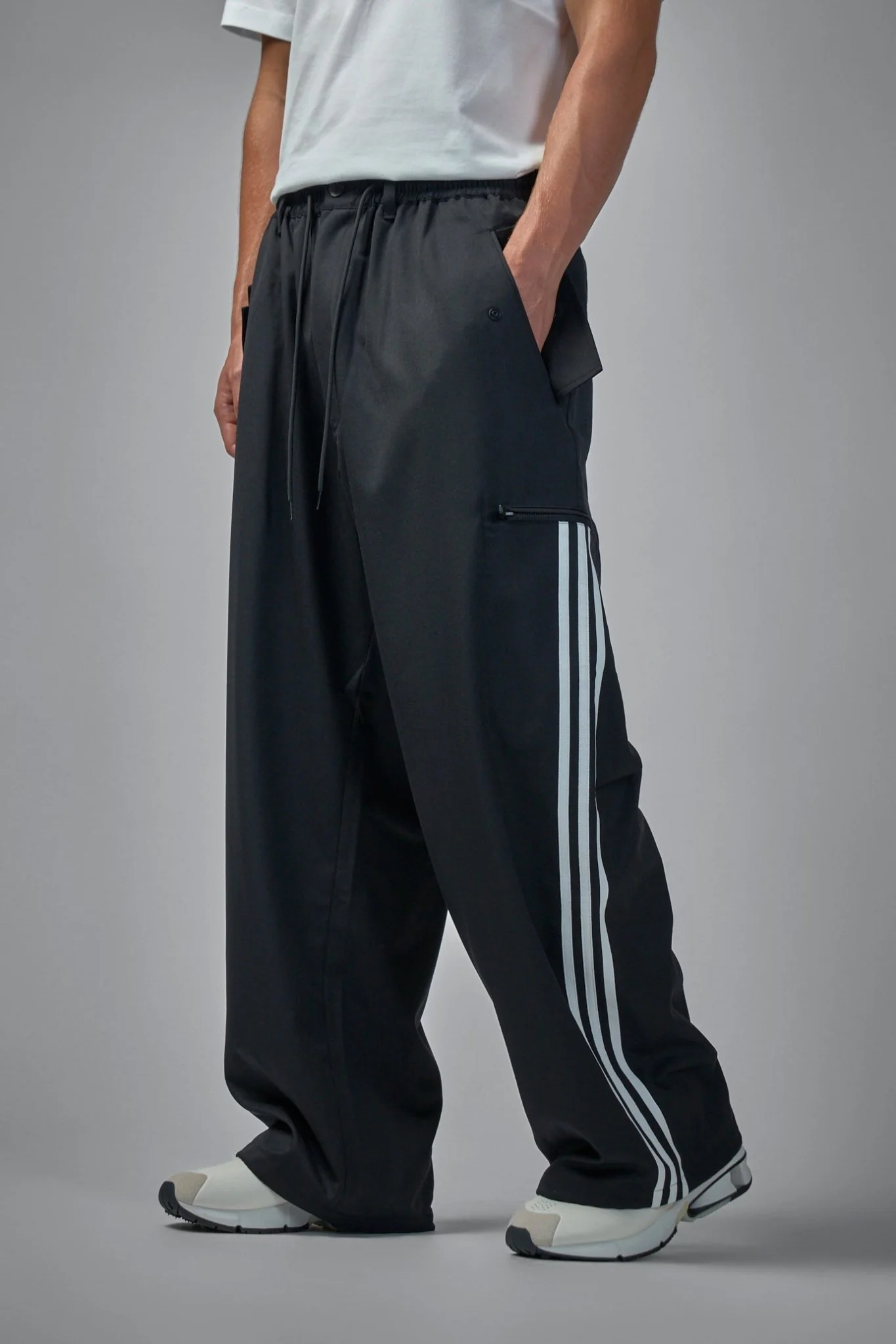 Cuffed Track Wide-leg Pants - Image 3
