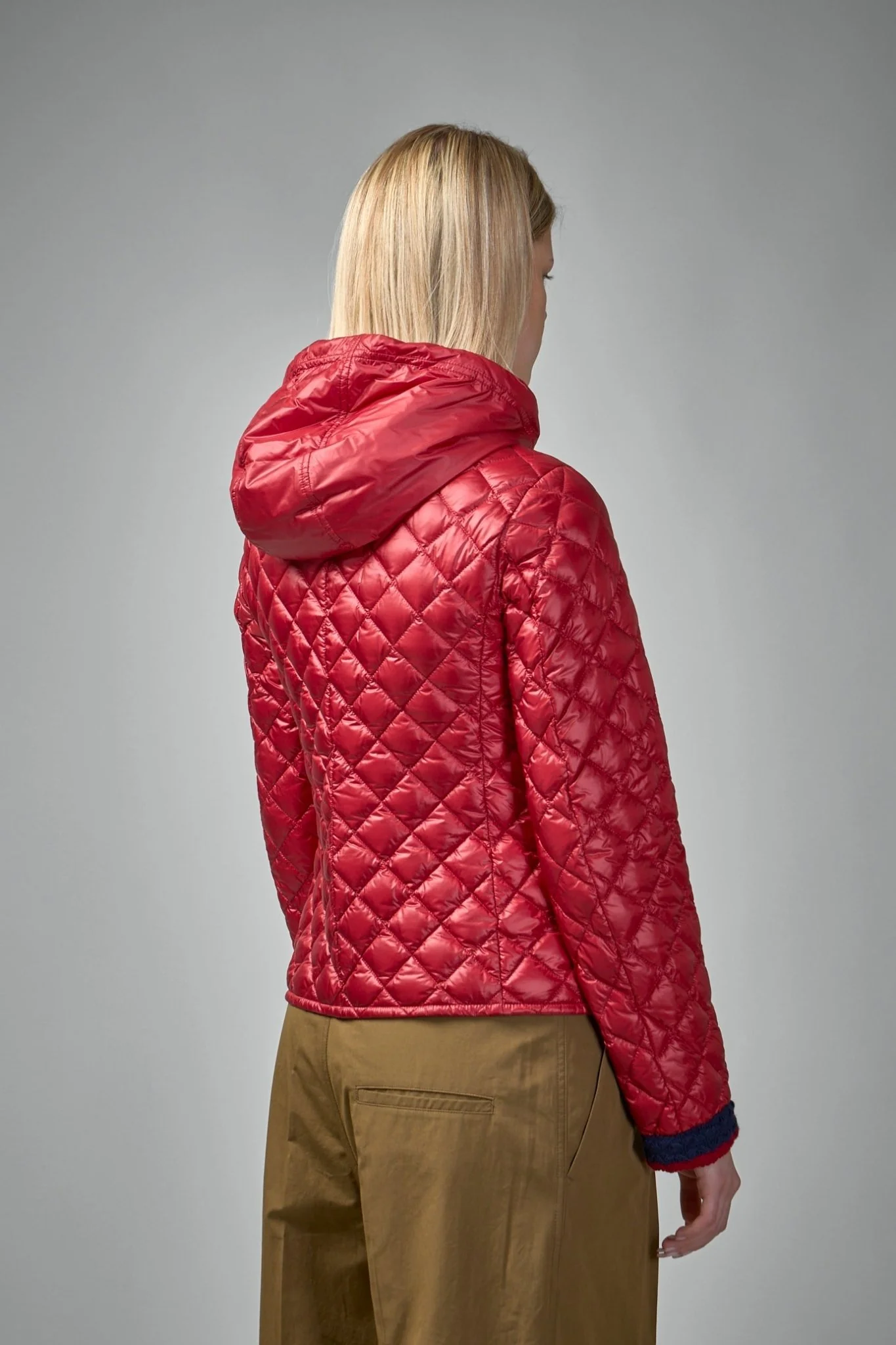 Mauzun Short Down Jacket - Image 3