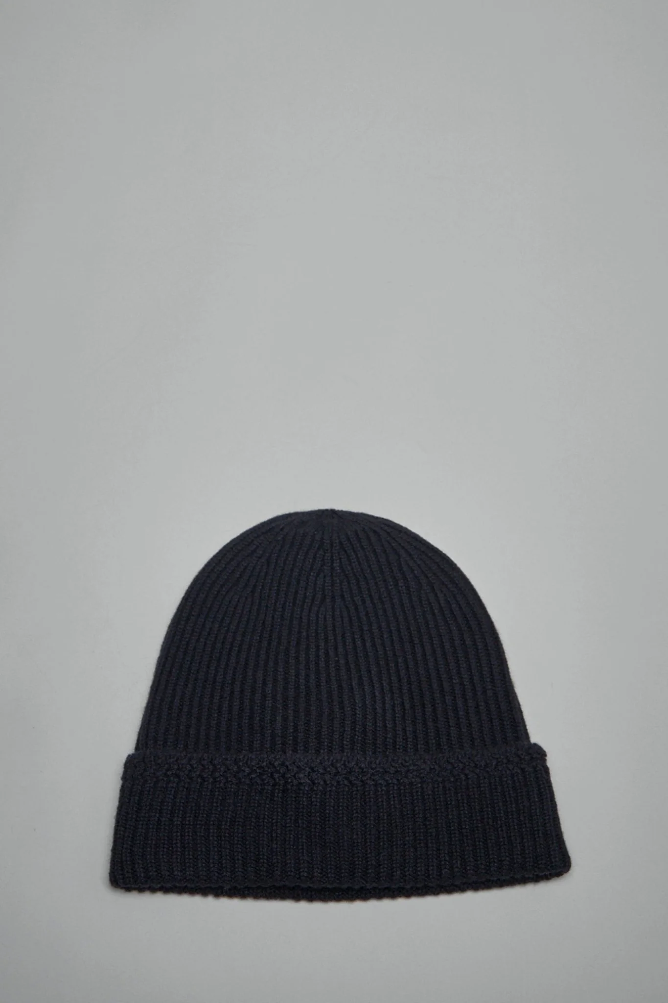 Cashmere Hat - Image 4